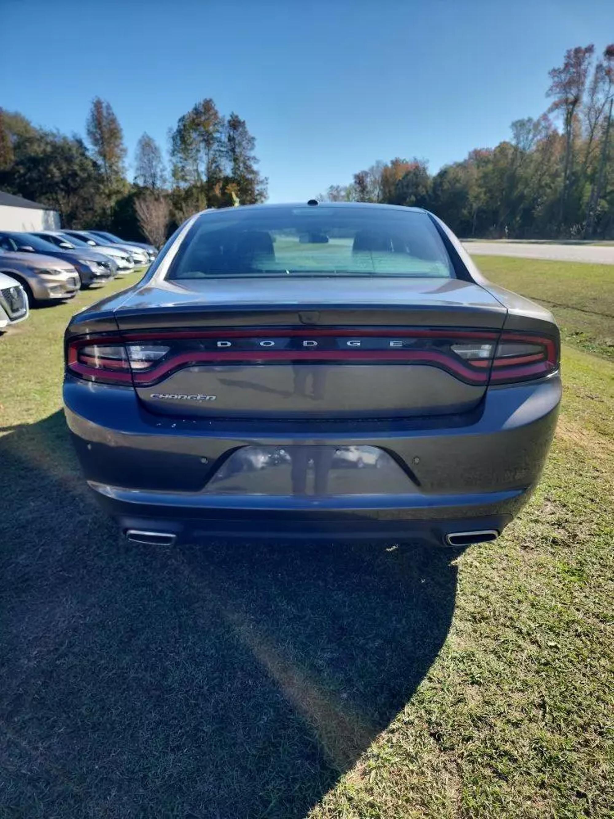 2021 Dodge Charger SXT photo 13