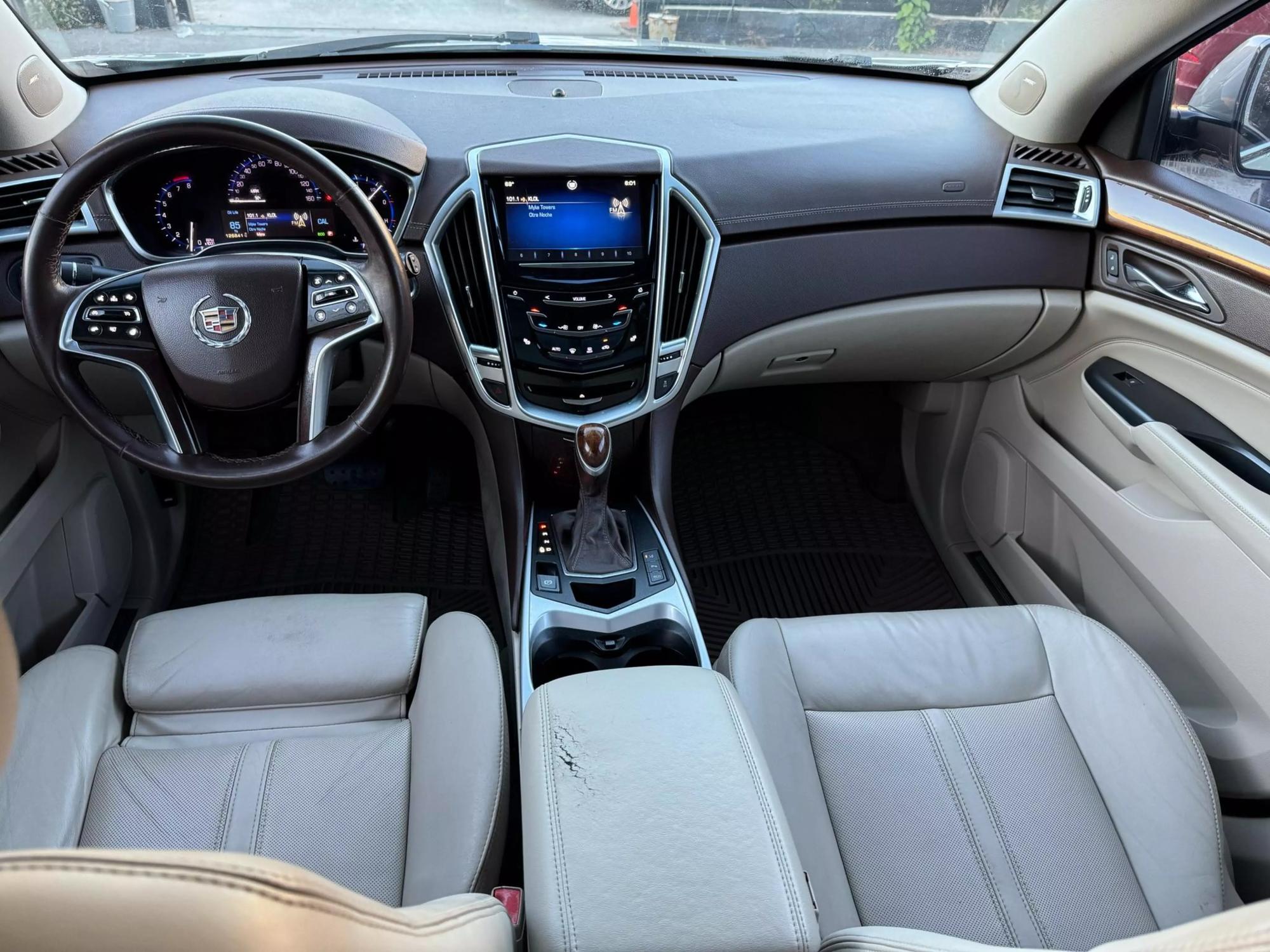 2013 Cadillac SRX Luxury Collection photo 19