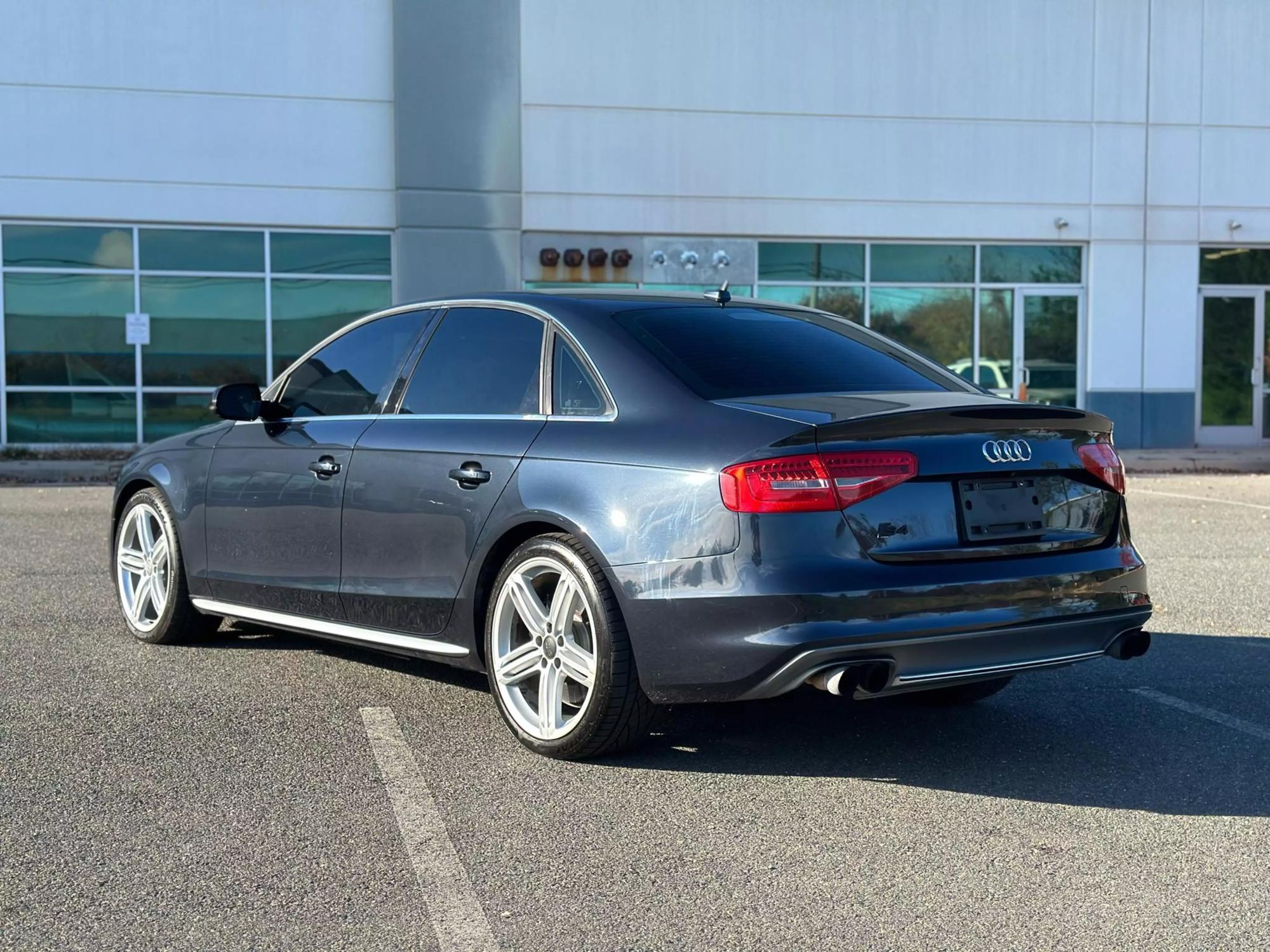 2013 Audi S4 Premium Plus photo 102