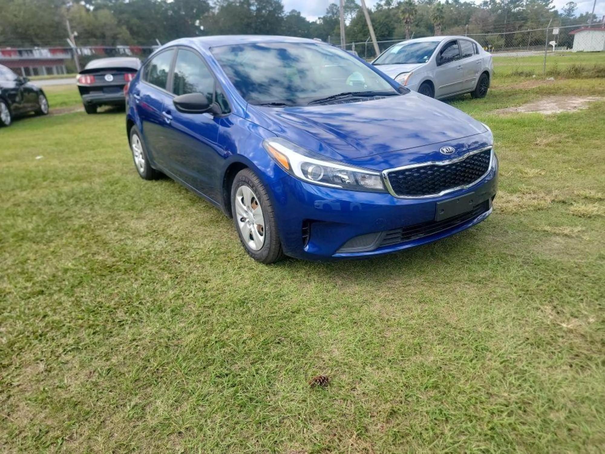 2017 Kia Forte LX photo 13