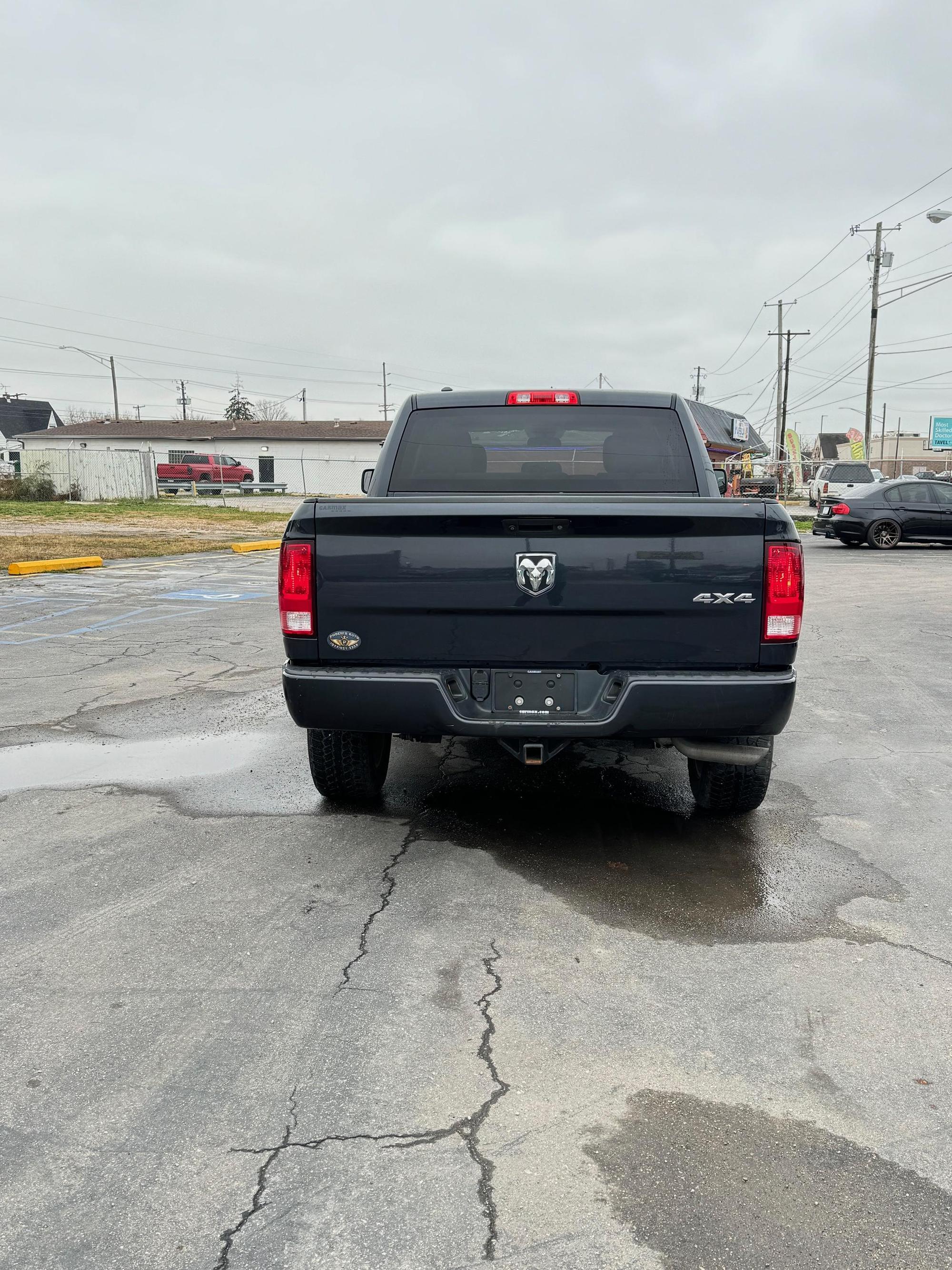 2018 RAM Ram 1500 Pickup Express photo 22