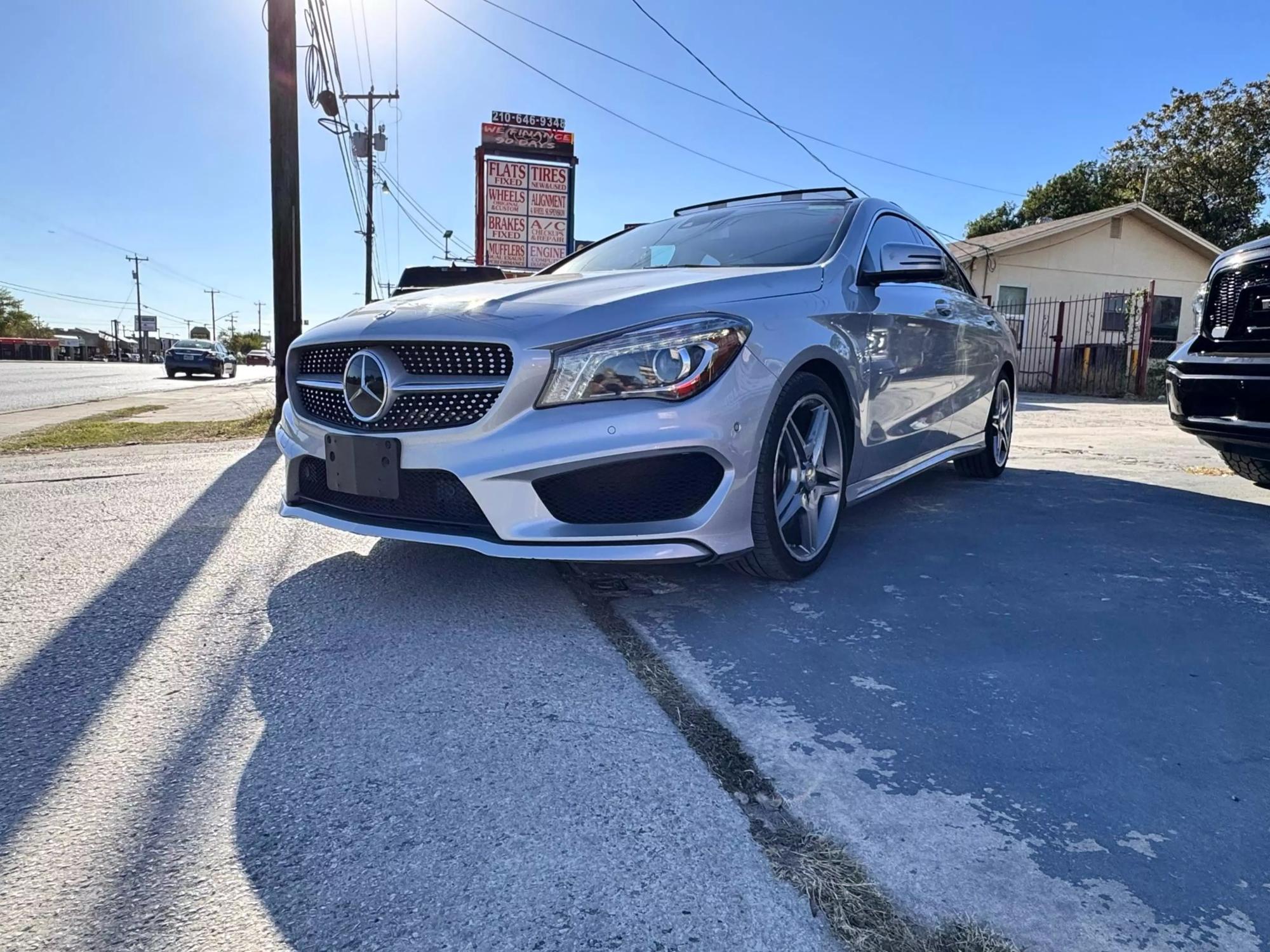 2014 Mercedes-Benz CLA-Class CLA250 photo 24