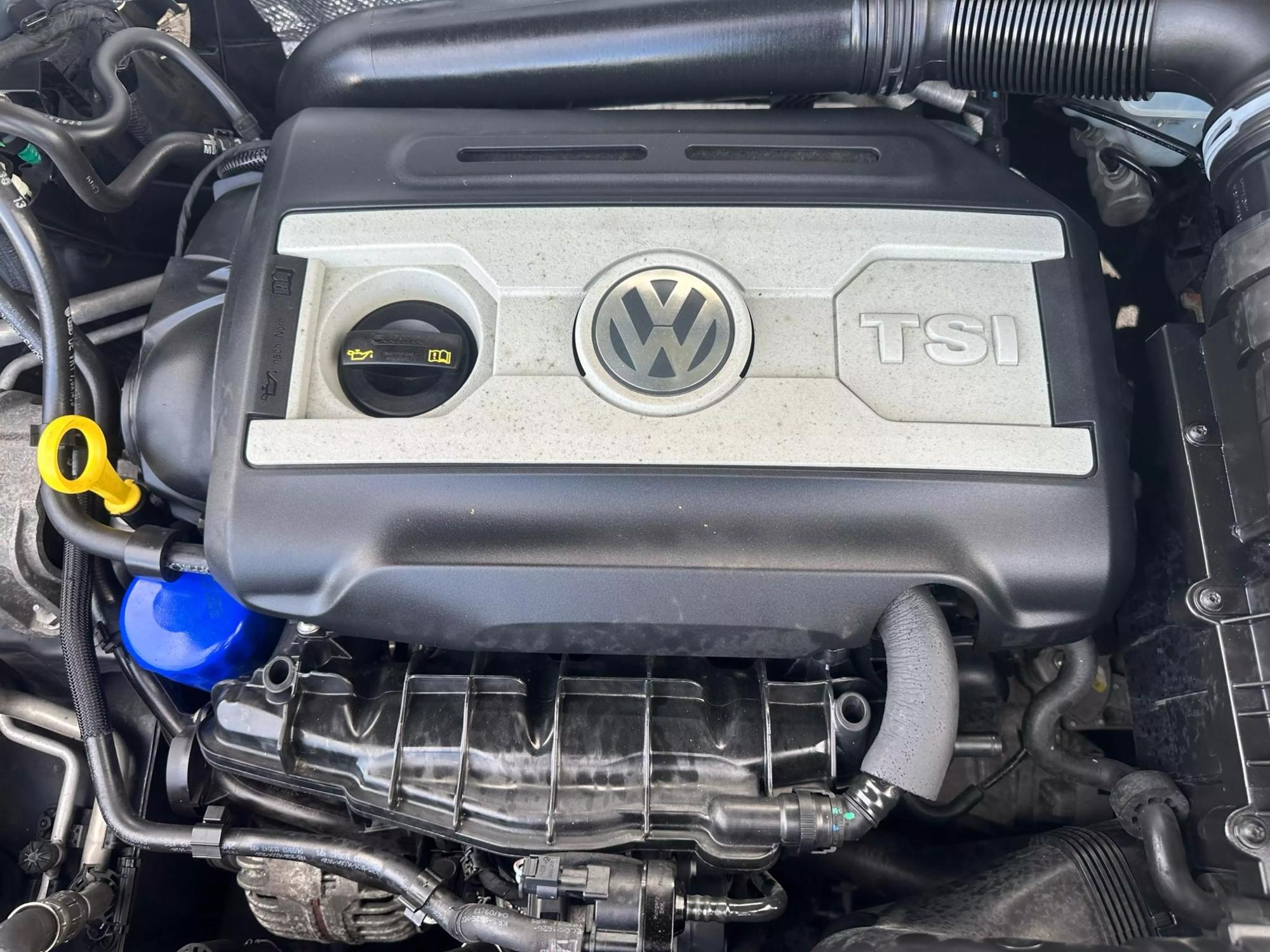 2014 Volkswagen Tiguan S photo 111