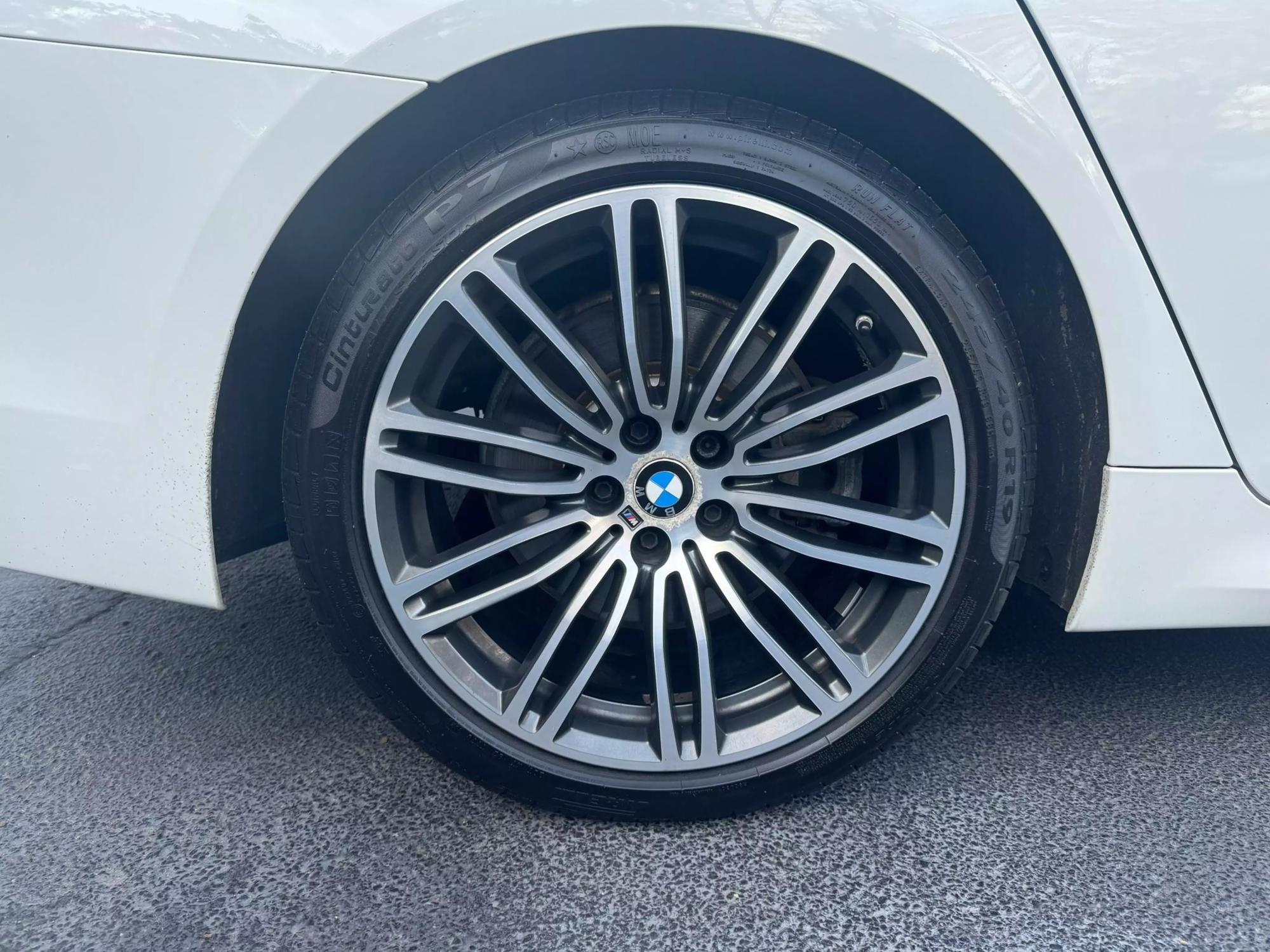 2019 BMW 5 Series 540i photo 56