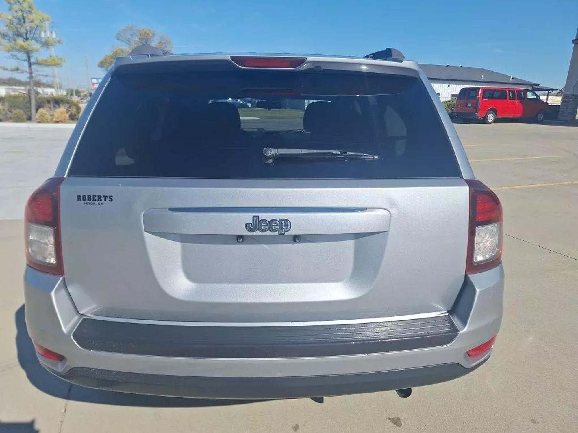 2014 Jeep Compass Sport photo 20