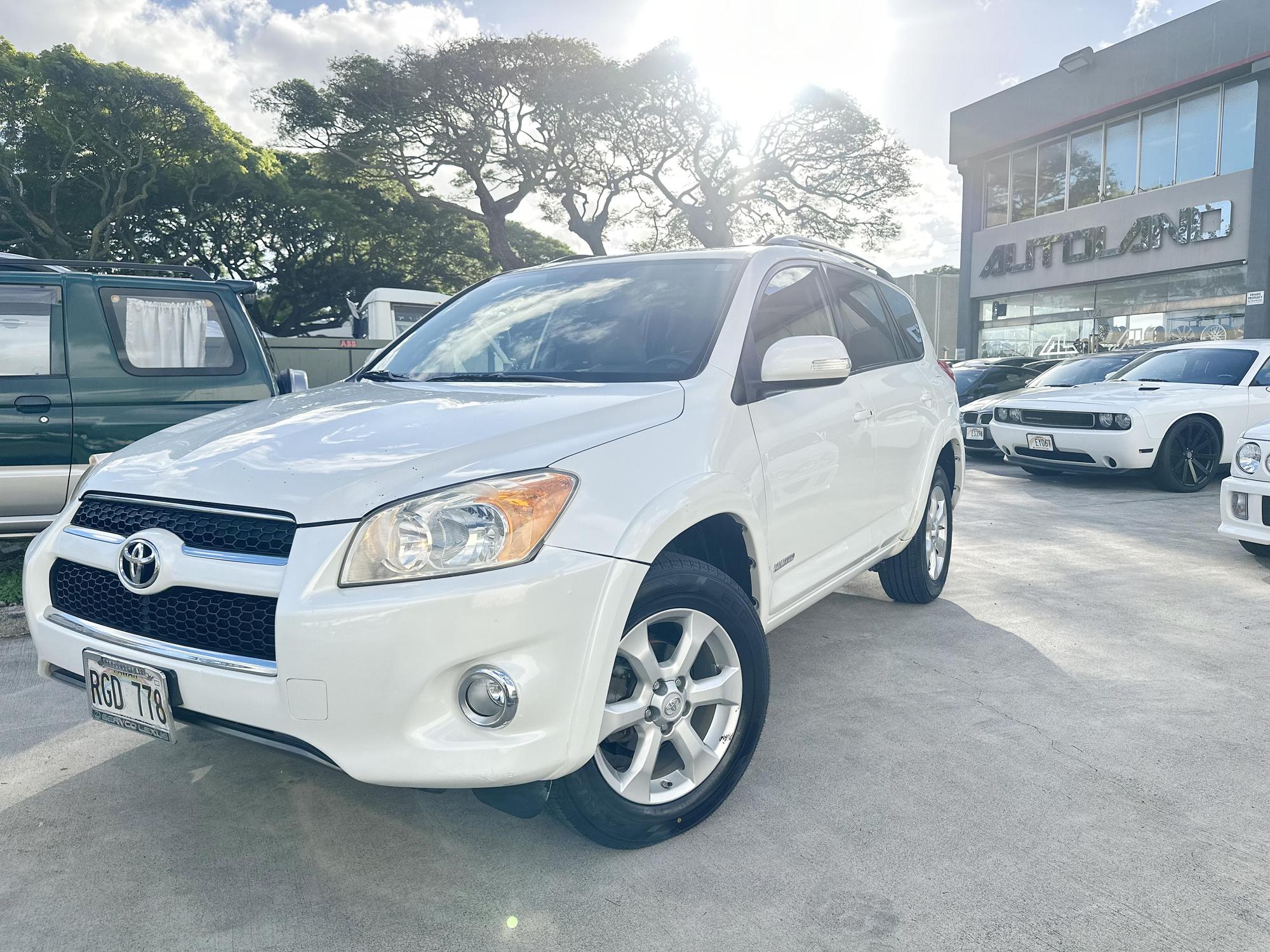 2010 Toyota RAV4 Limited photo 23