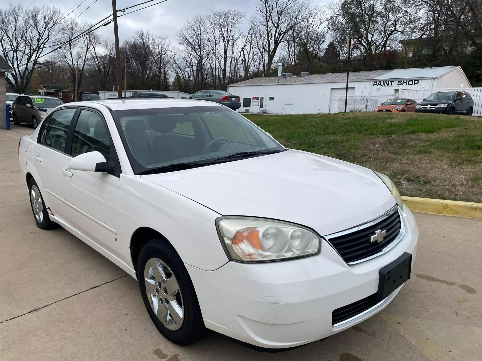 2008 Chevrolet Malibu Classic LT photo 26