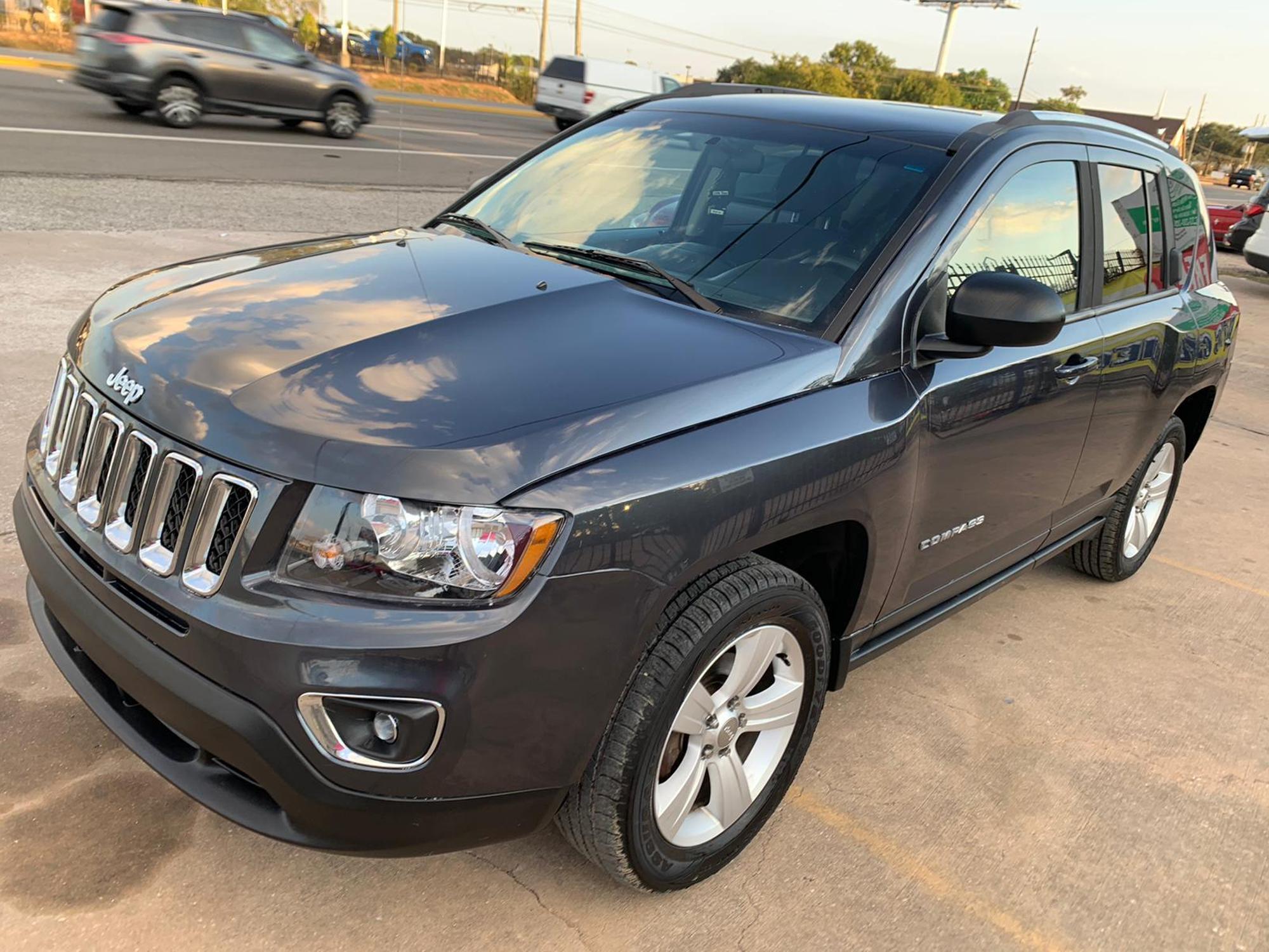 2014 Jeep Compass Sport photo 51