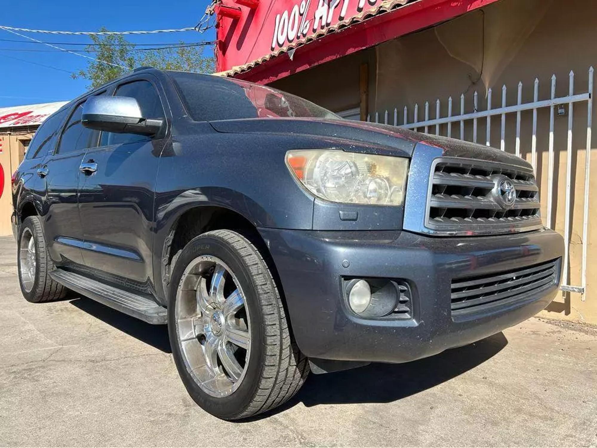 2008 Toyota Sequoia Limited photo 21