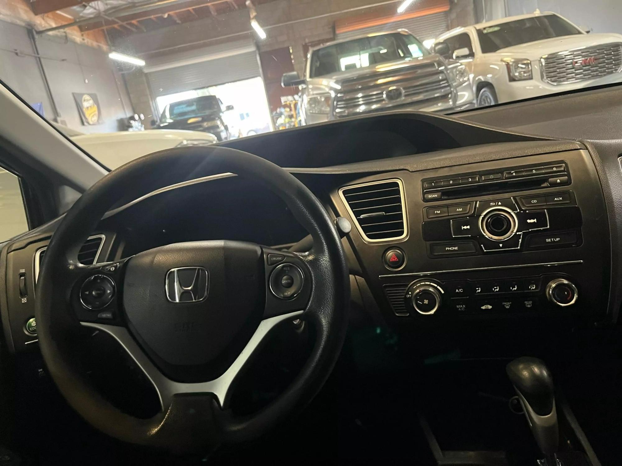 2015 Honda Civic LX photo 10