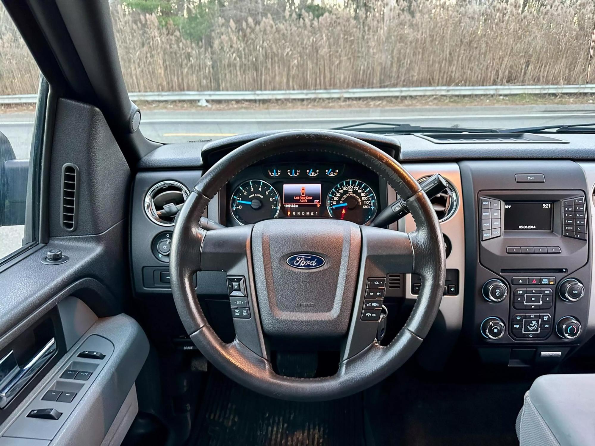 2014 Ford F-150 XL photo 63