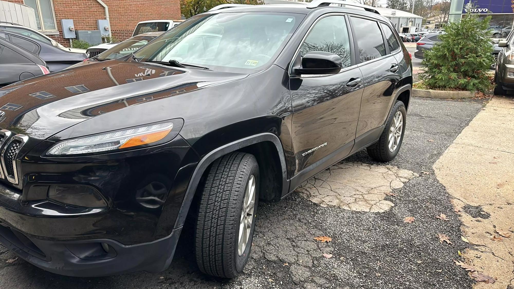 2015 Jeep Cherokee Latitude photo 42