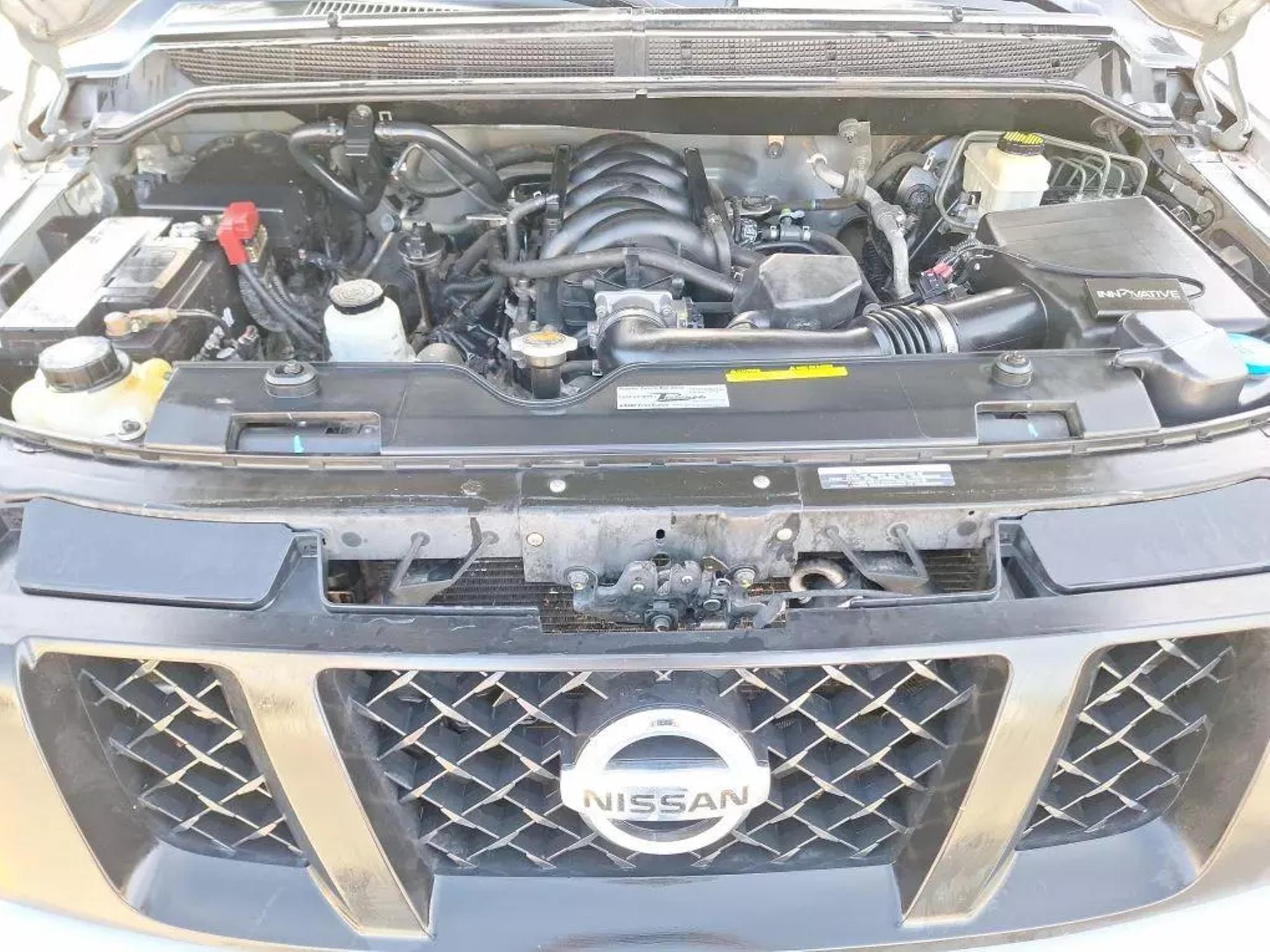 2014 Nissan Titan S photo 29