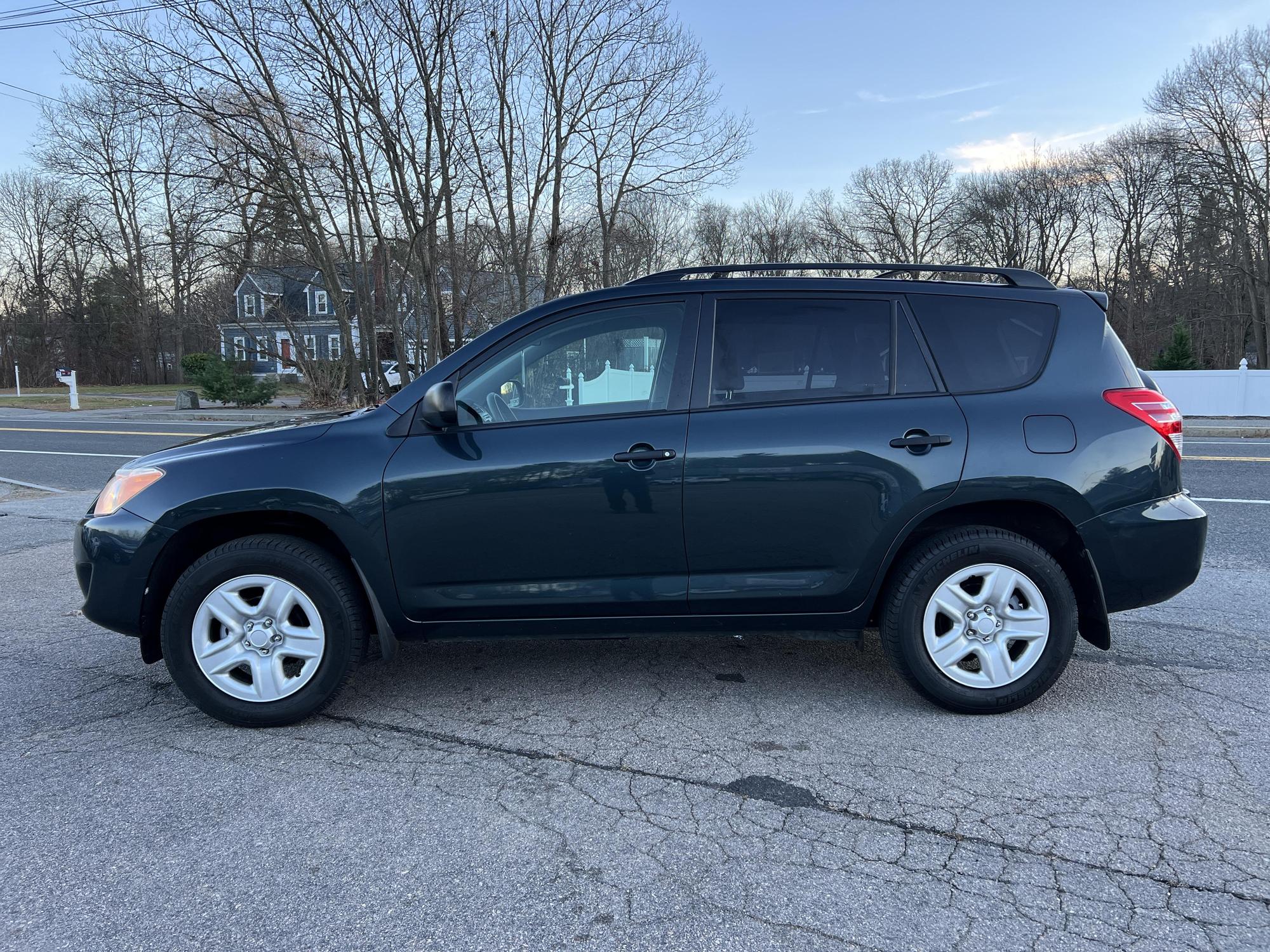 2012 Toyota RAV4 Base photo 36