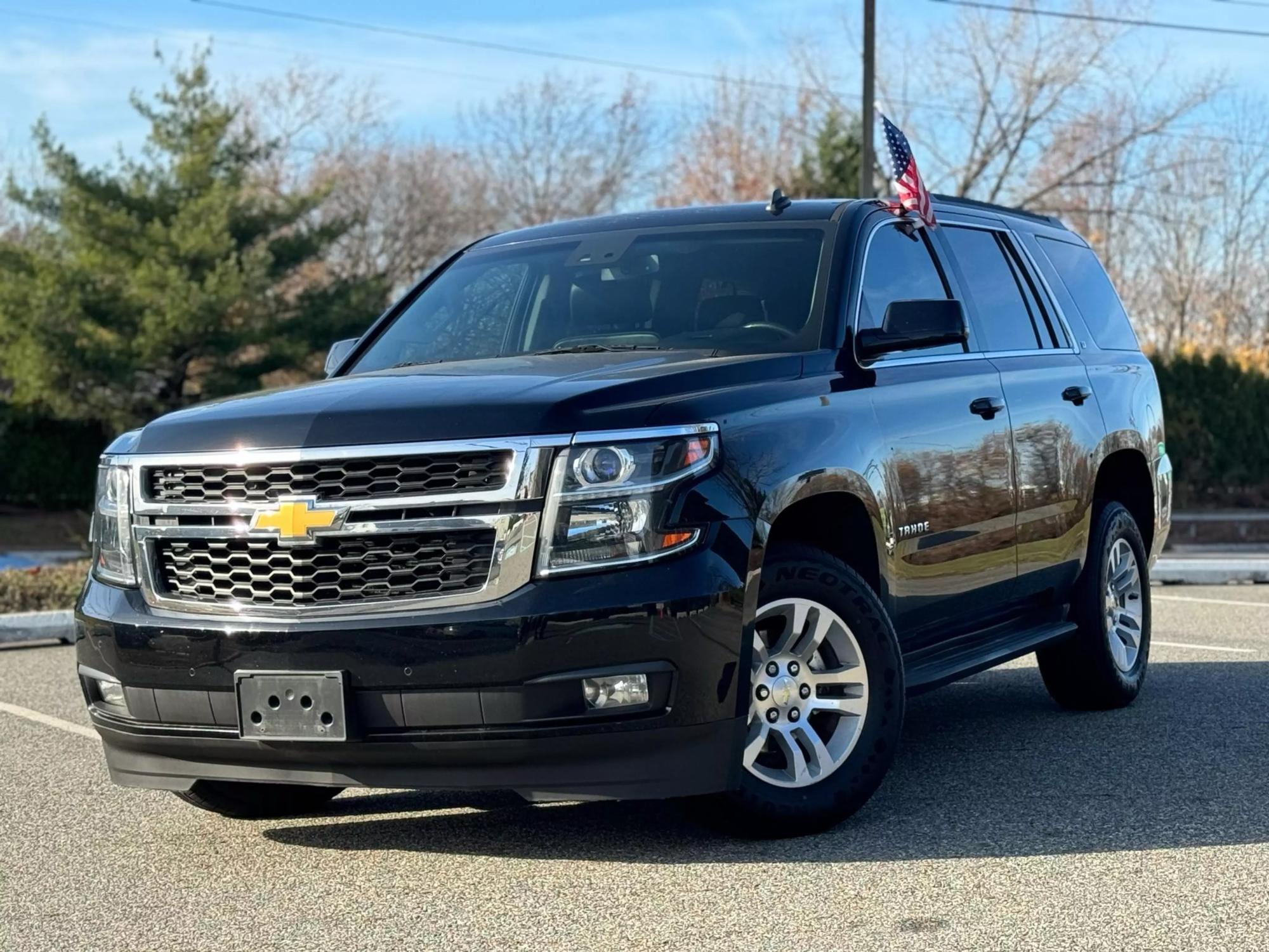 2015 Chevrolet Tahoe LT photo 12