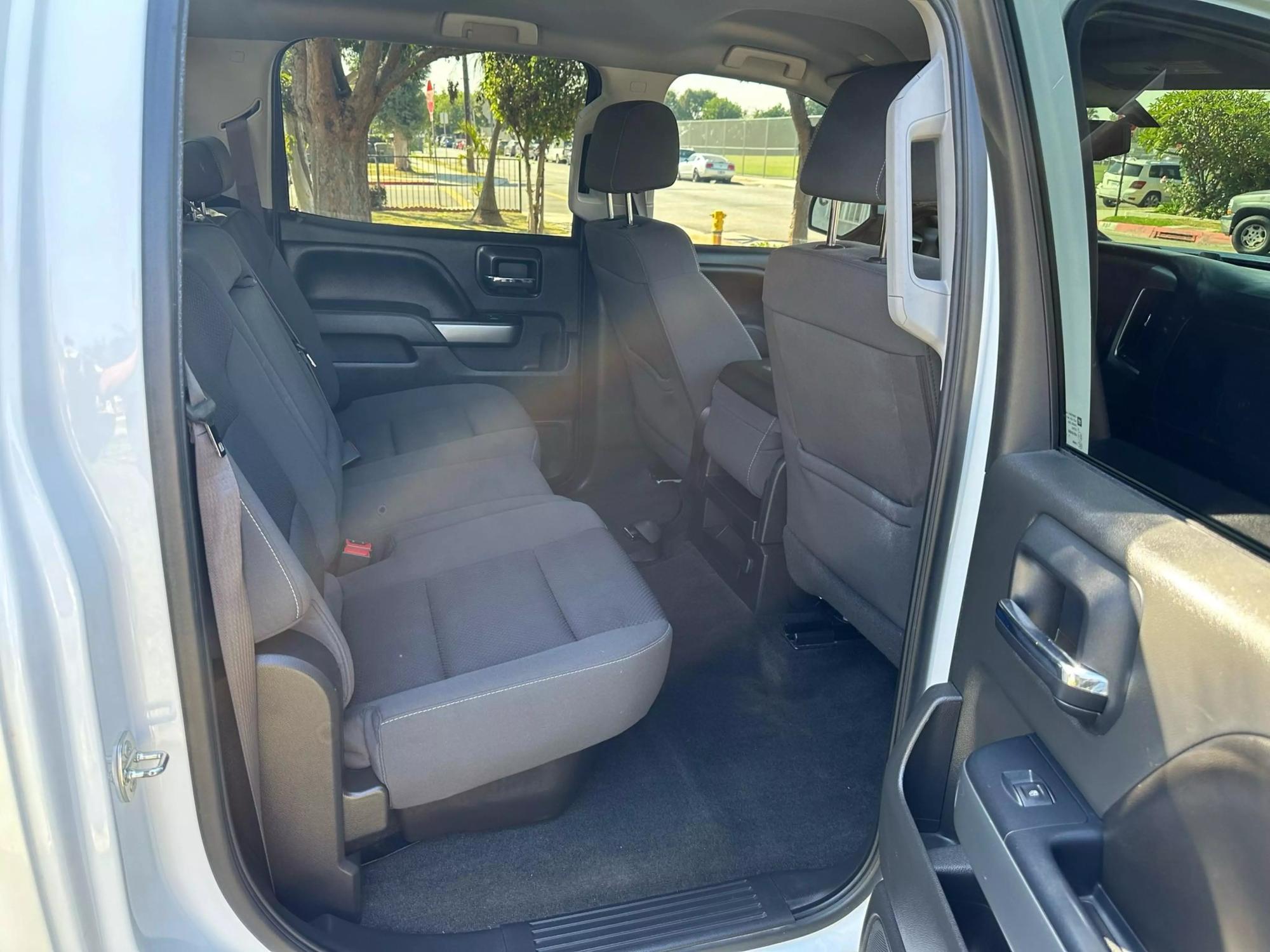 2017 Chevrolet Silverado 1500 LT photo 33