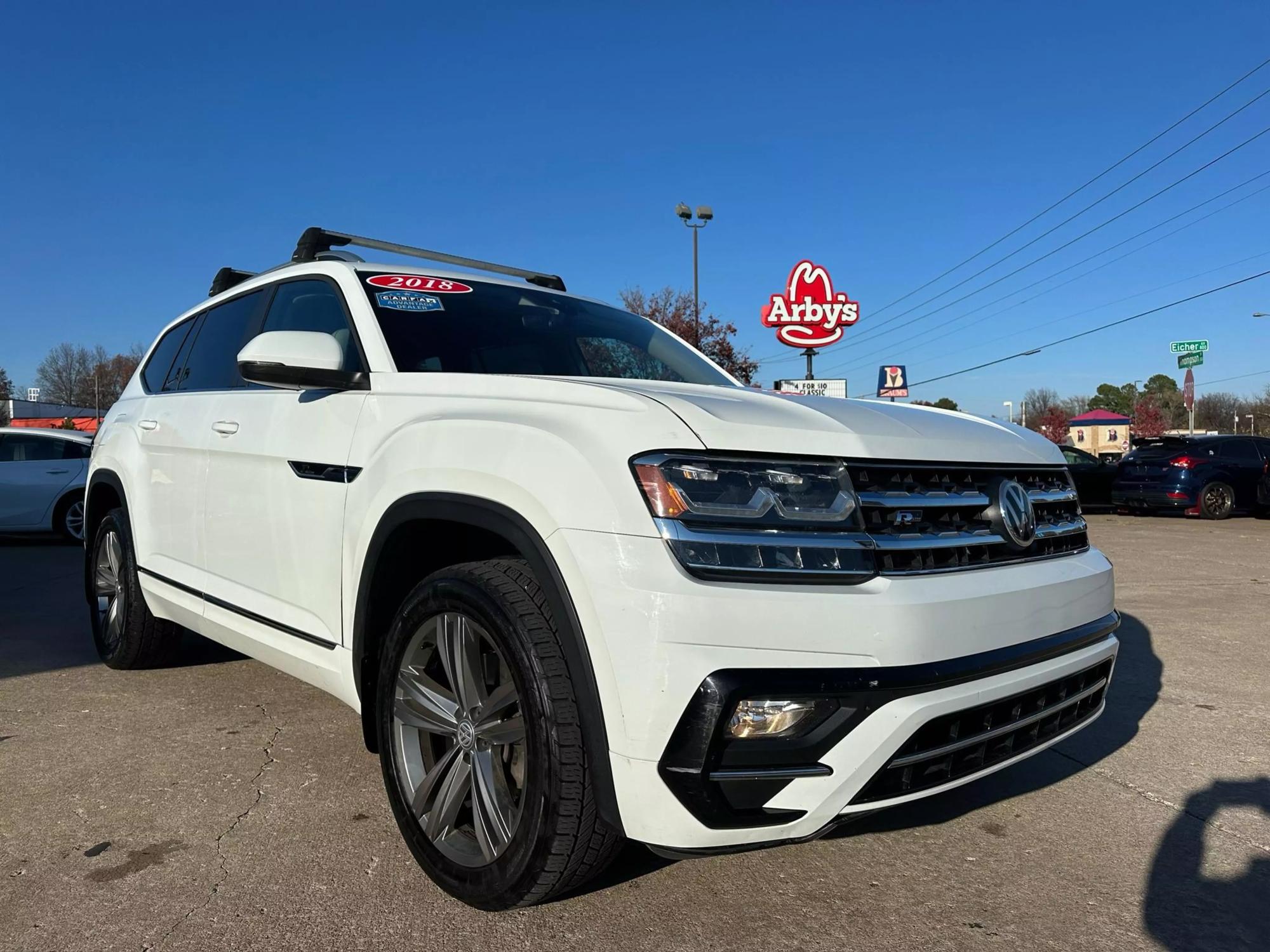 2018 Volkswagen Atlas SE w/Tech photo 41