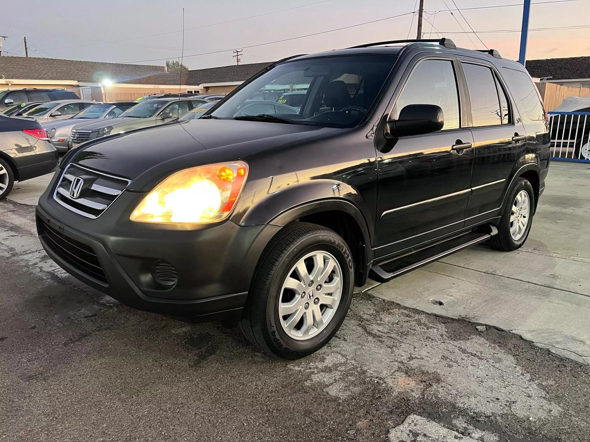 2005 Honda CR-V EX photo 26