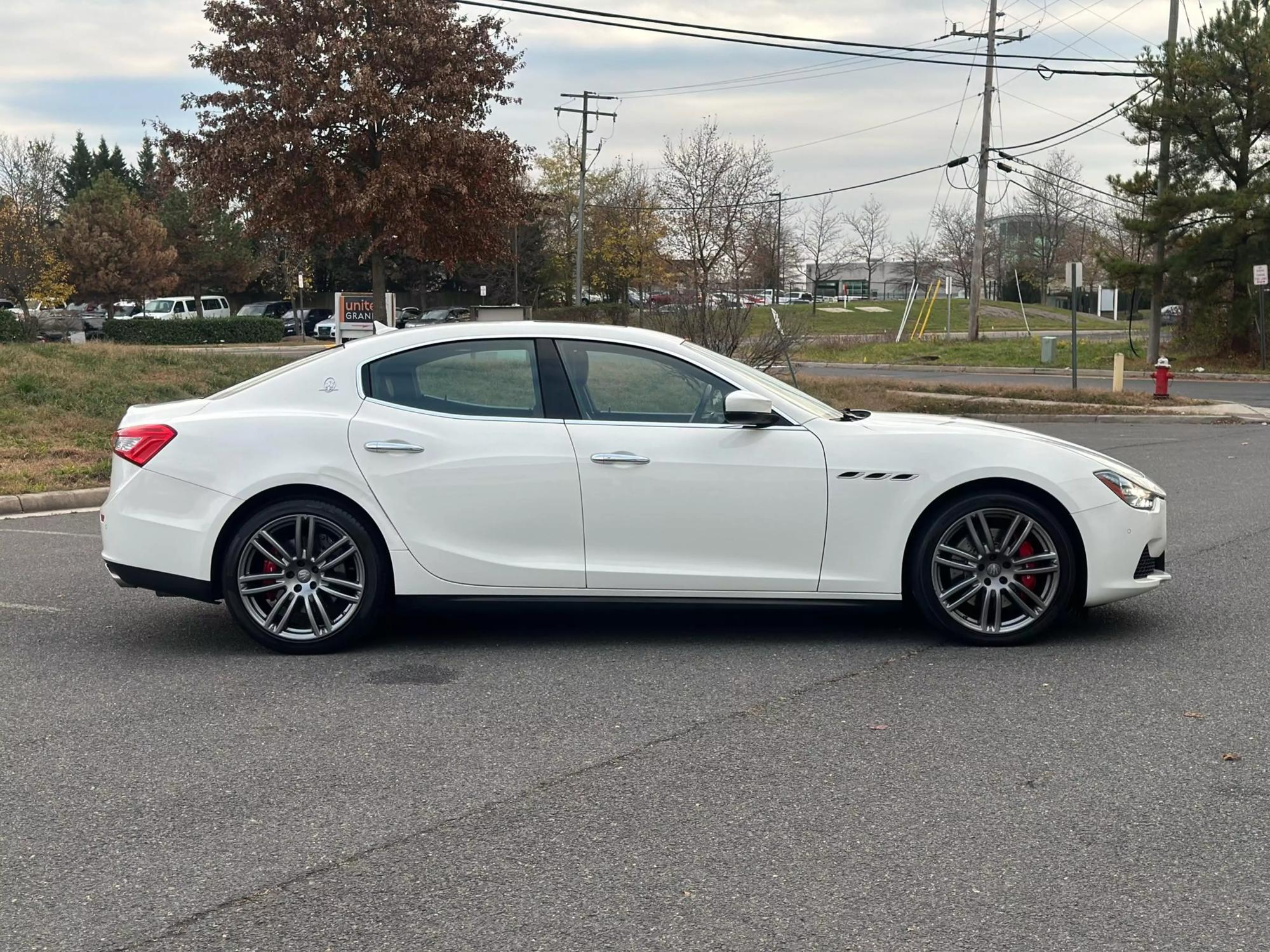 2017 Maserati Ghibli S photo 100