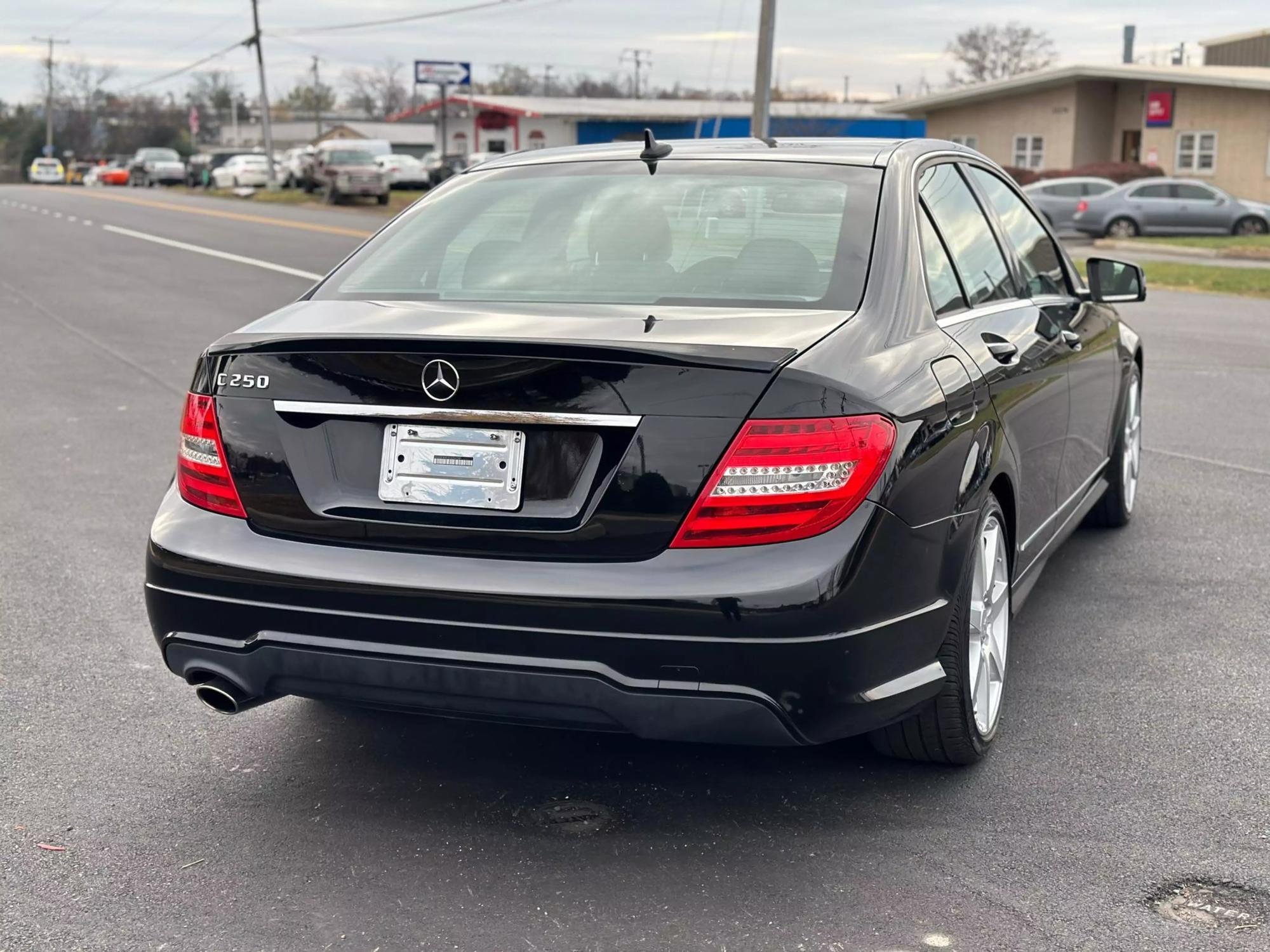 2014 Mercedes-Benz C-Class C250 Sport photo 96