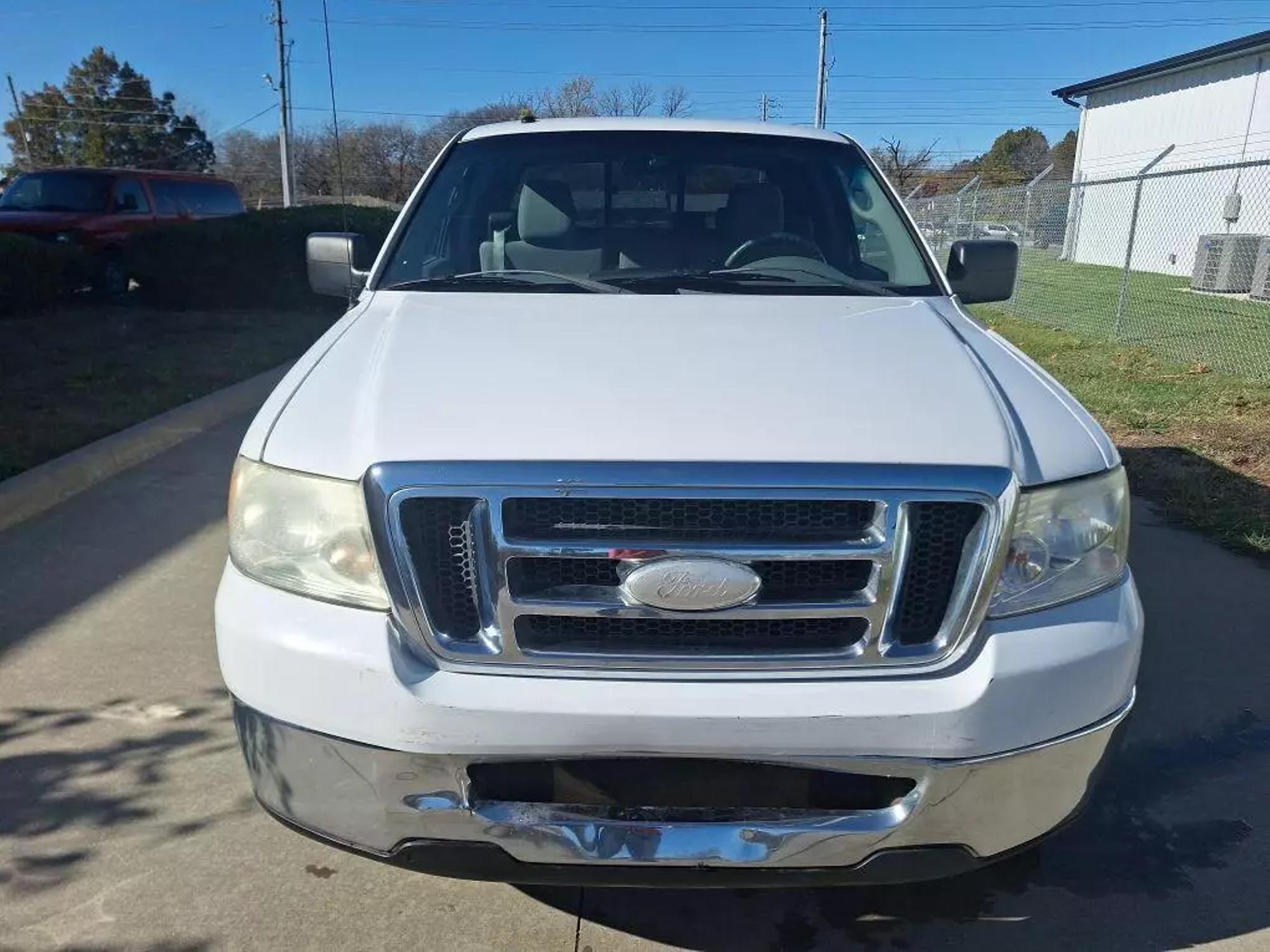 2008 Ford F-150 XL photo 17