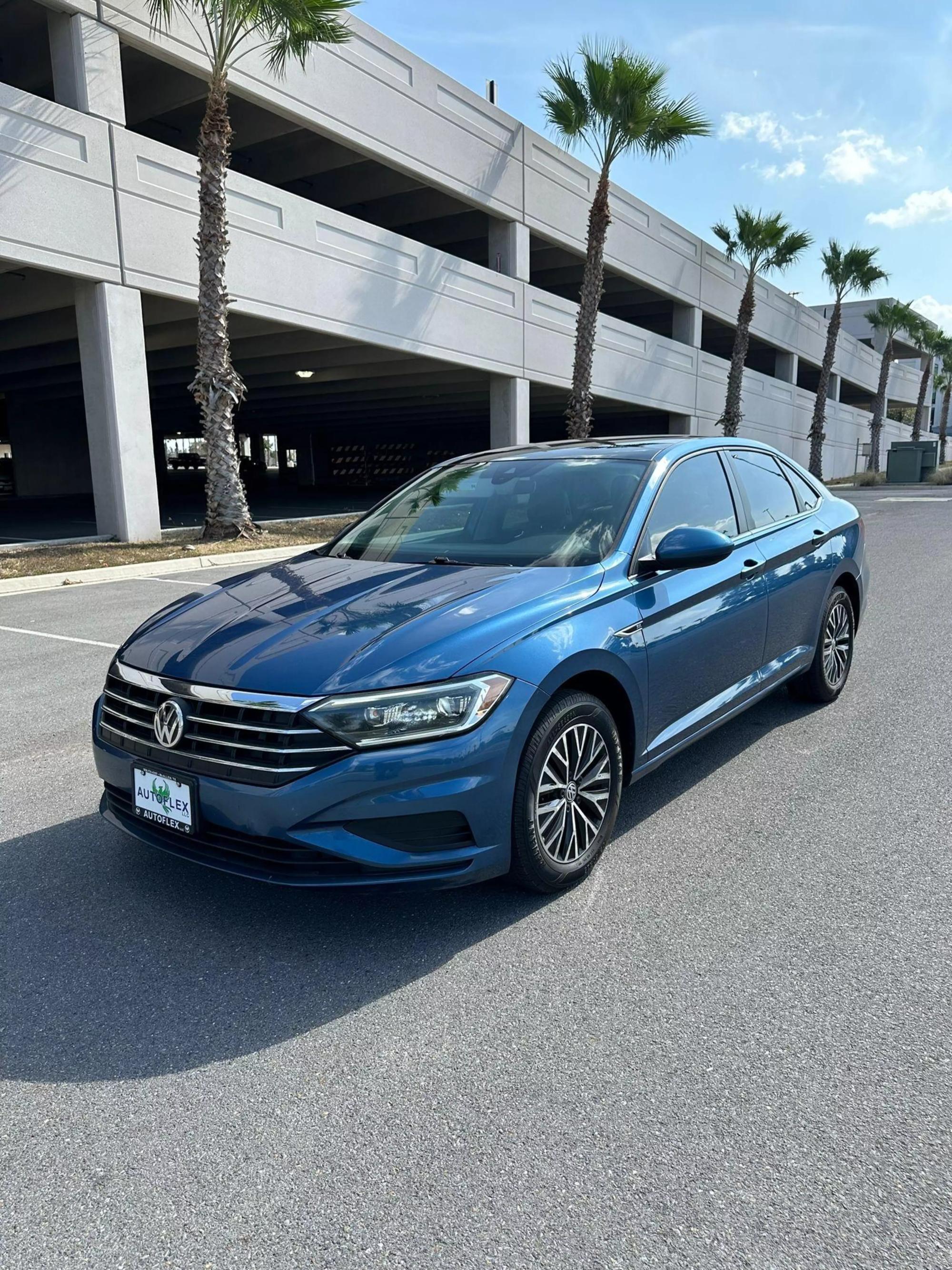 2019 Volkswagen Jetta SEL photo 13