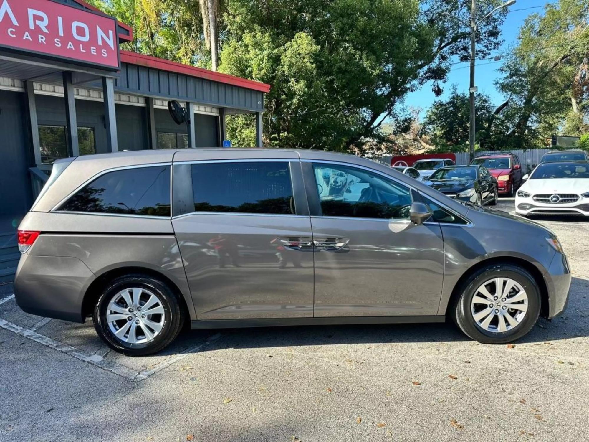 2016 Honda Odyssey EX-L photo 28