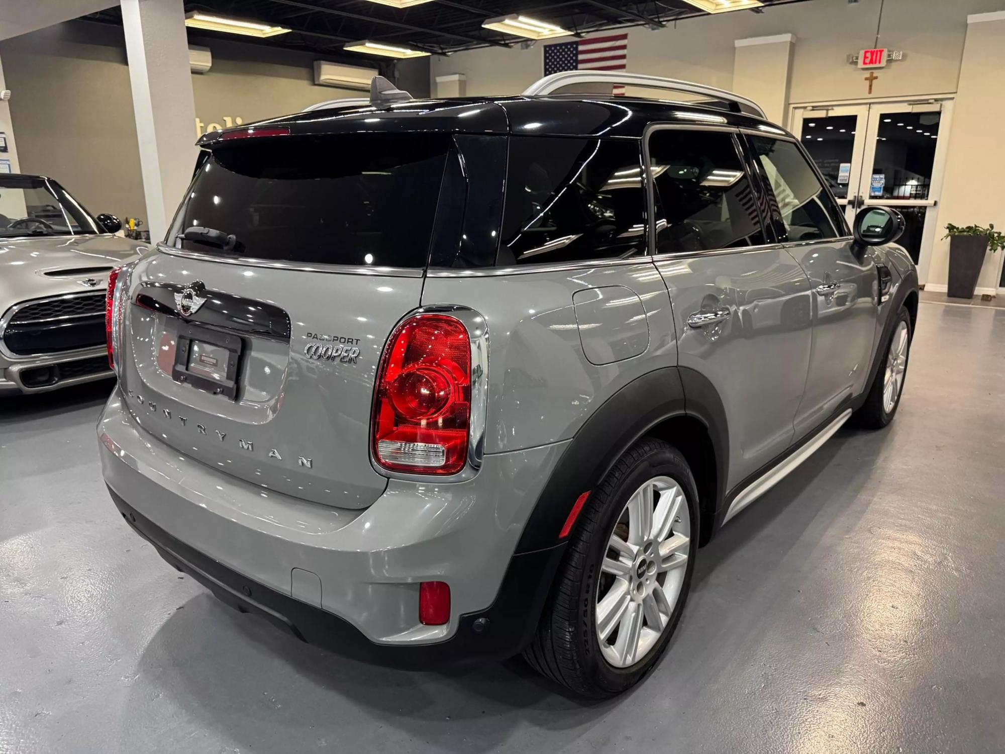 2018 MINI Countryman Base photo 7