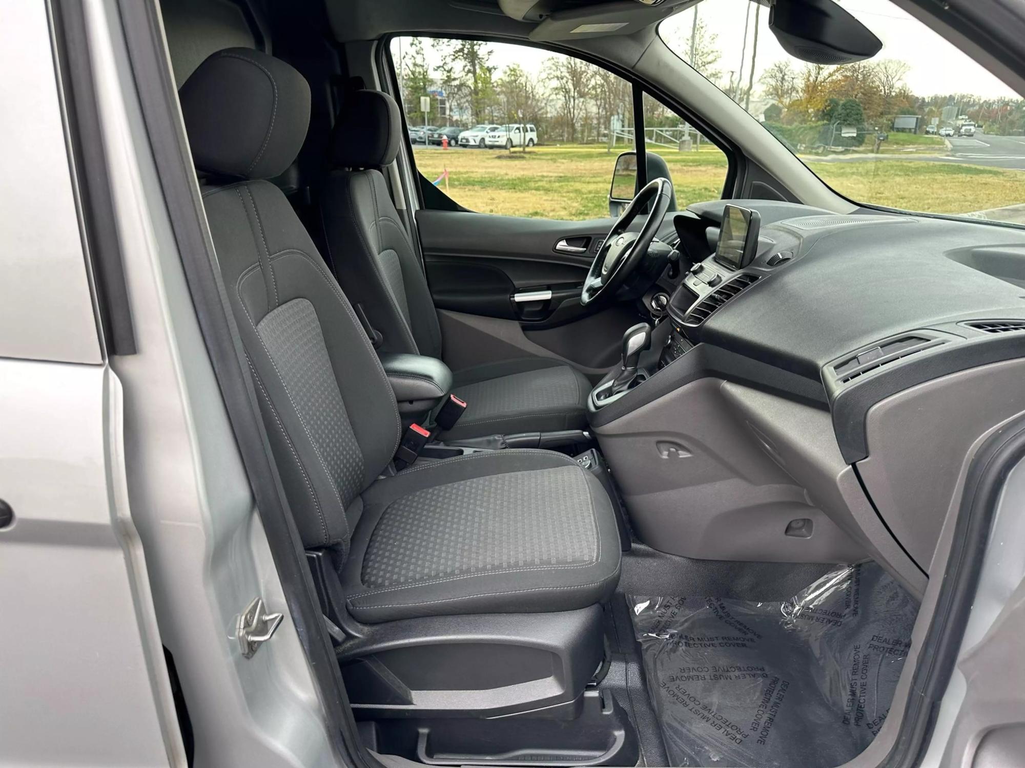 2019 Ford Transit Connect XLT photo 137