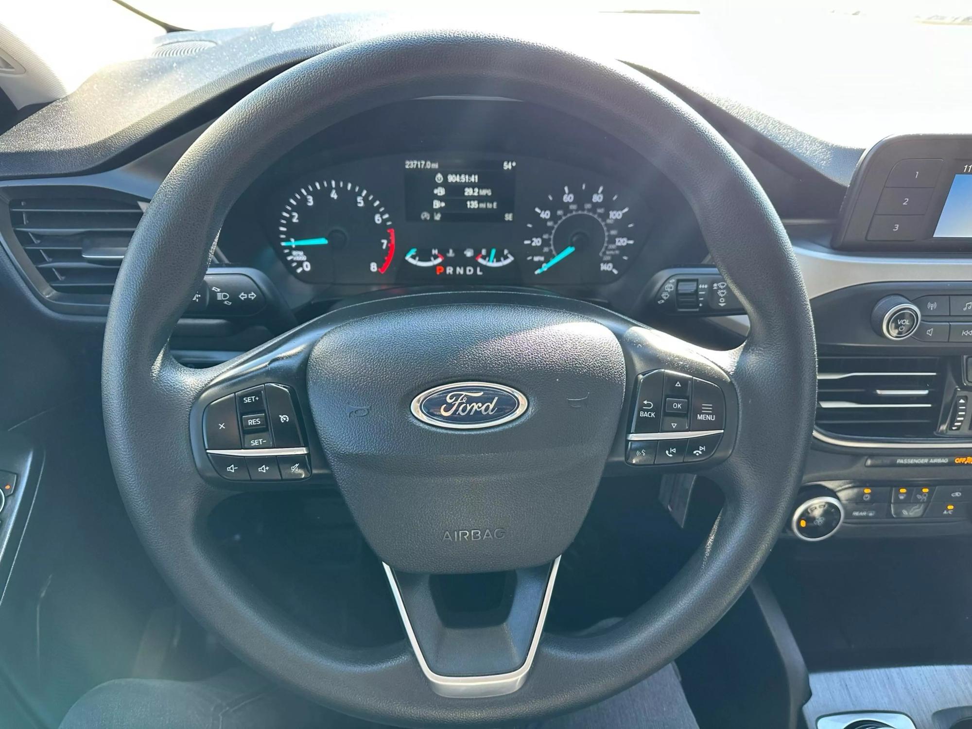 2022 Ford Escape S photo 45