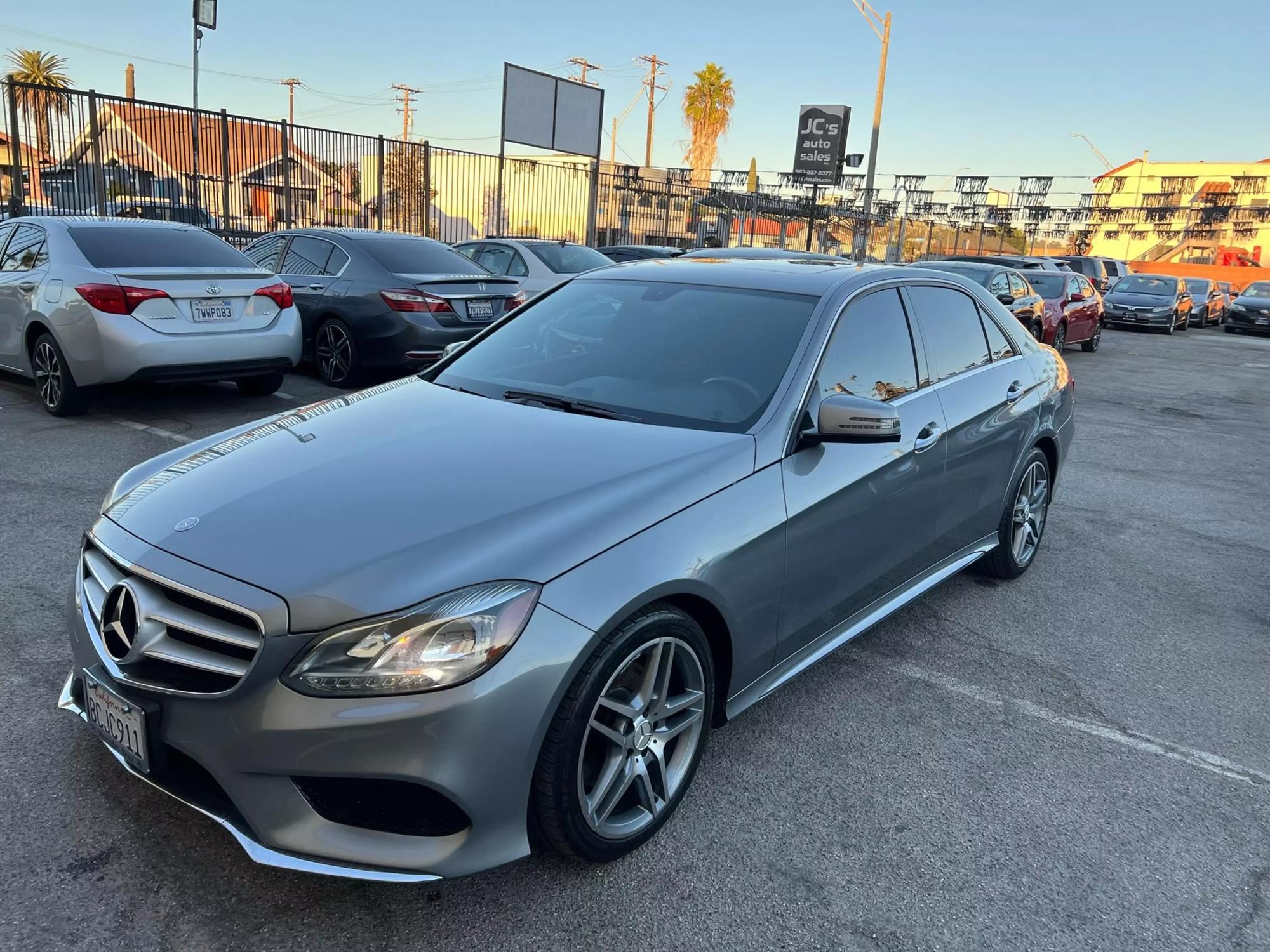 2015 Mercedes-Benz E-Class null photo 26