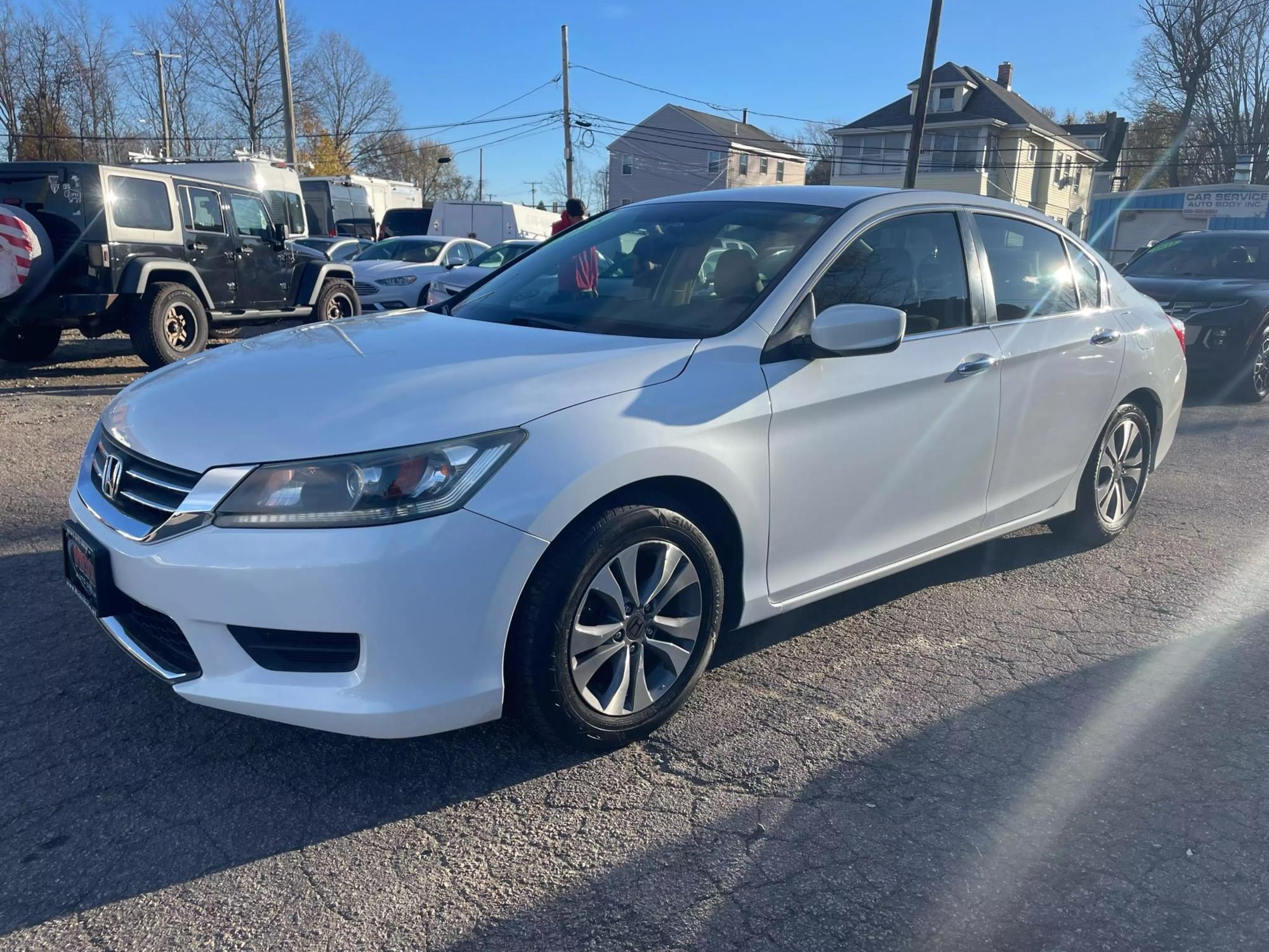 2015 Honda Accord LX photo 17