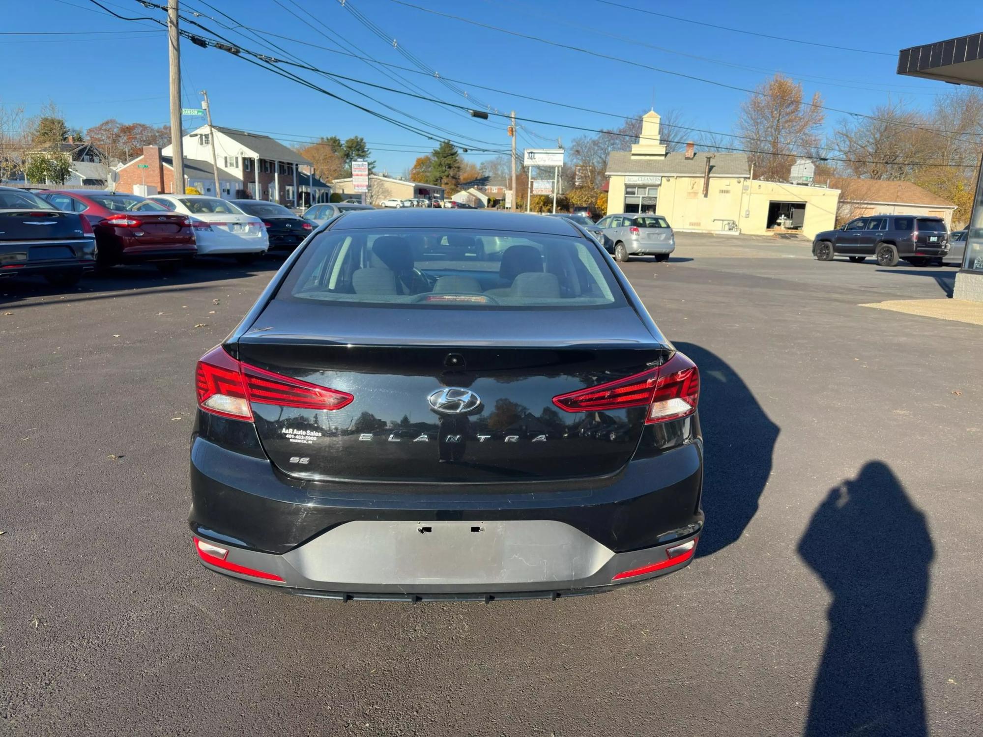 2019 Hyundai Elantra SE photo 28