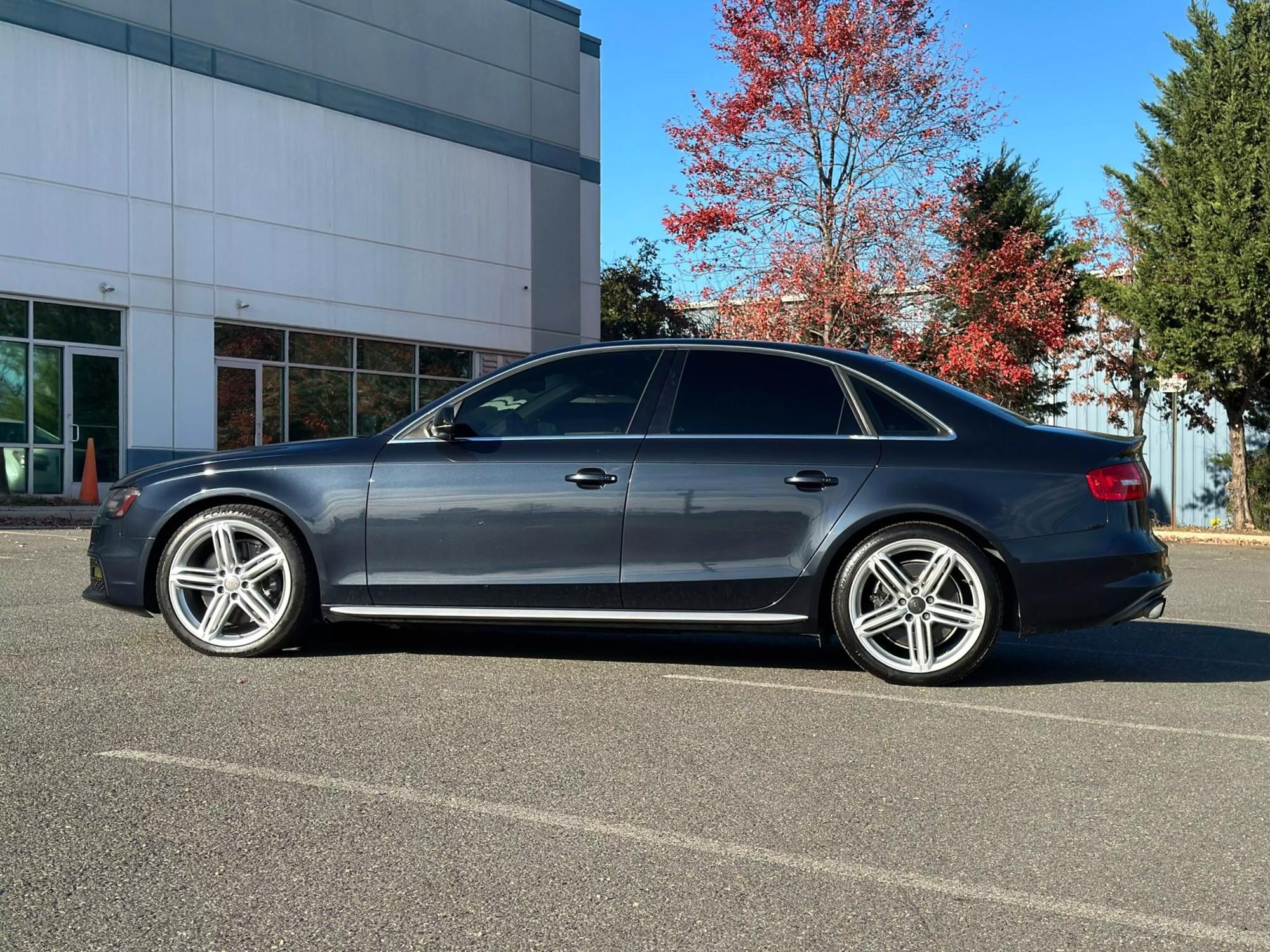 2013 Audi S4 Premium Plus photo 103