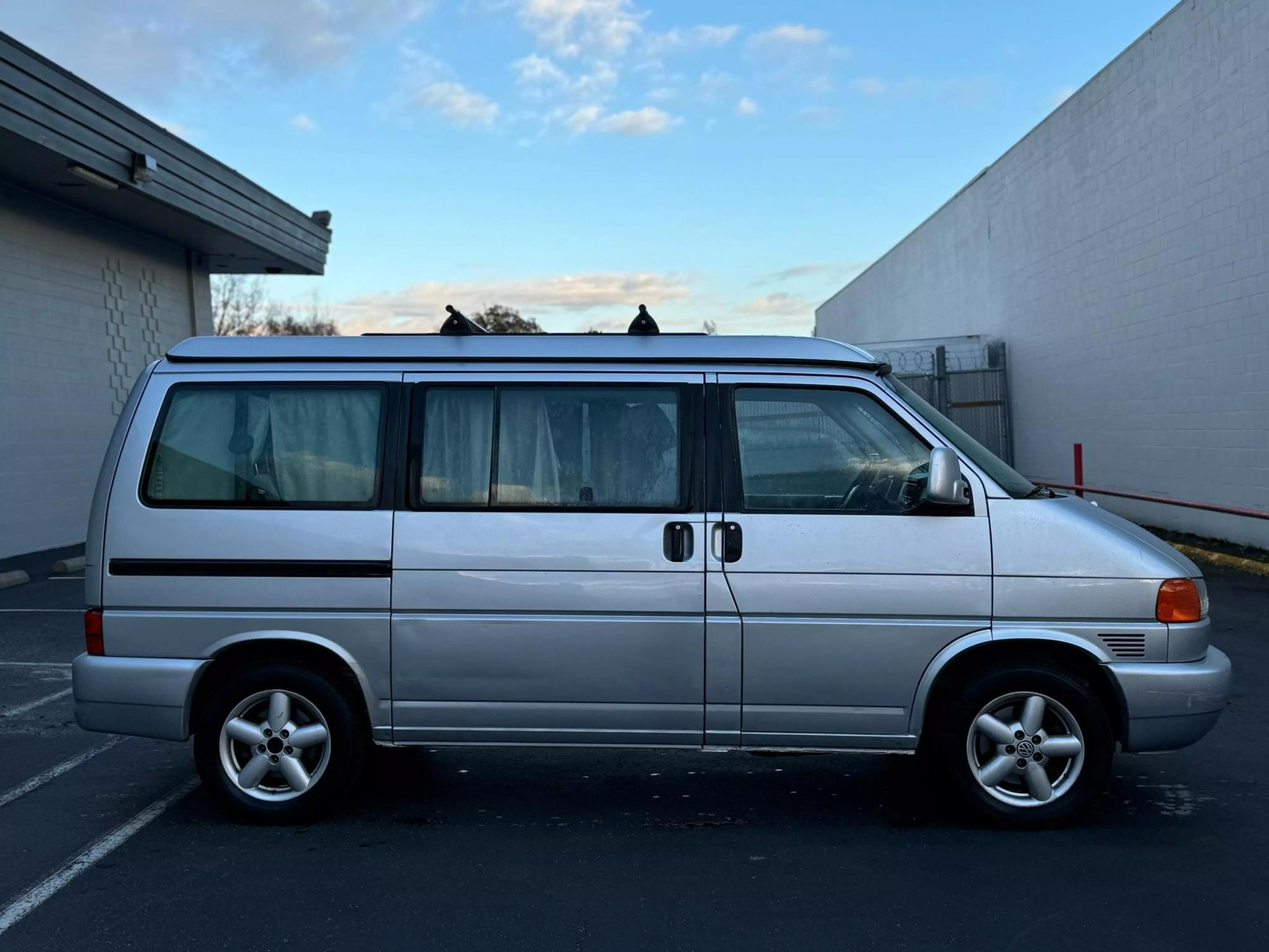 2003 Volkswagen Eurovan MV photo 53