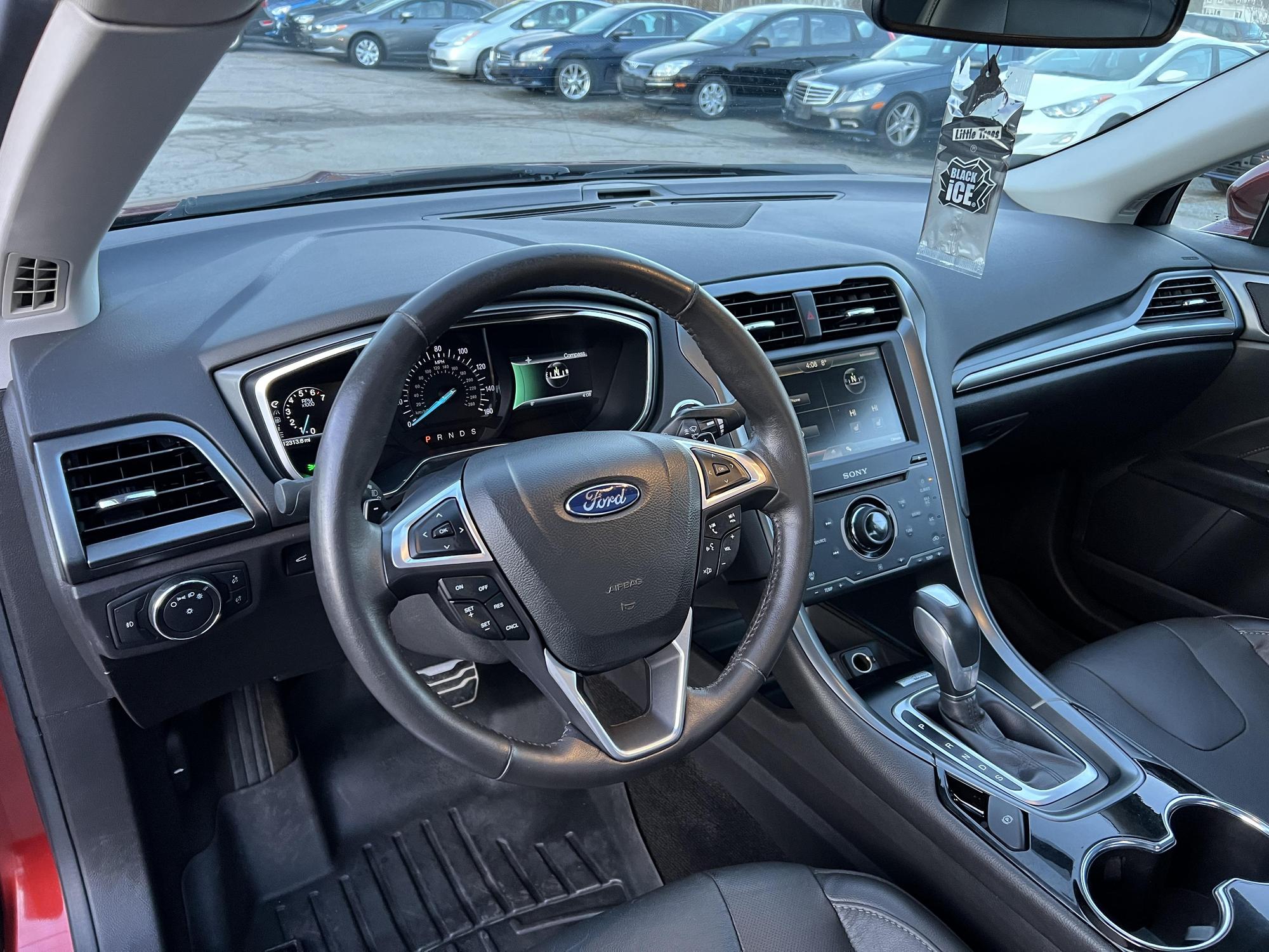 2014 Ford Fusion Titanium photo 49