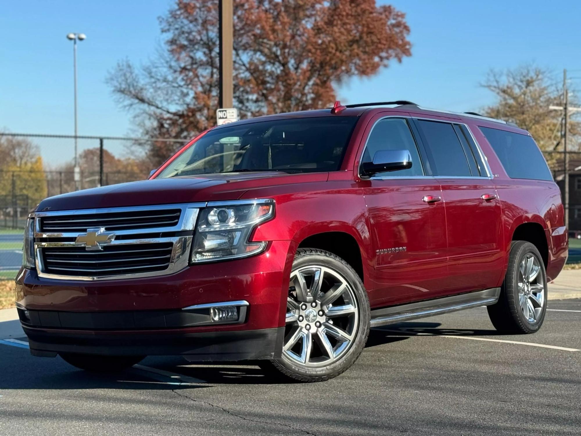 2016 Chevrolet Suburban LTZ photo 12