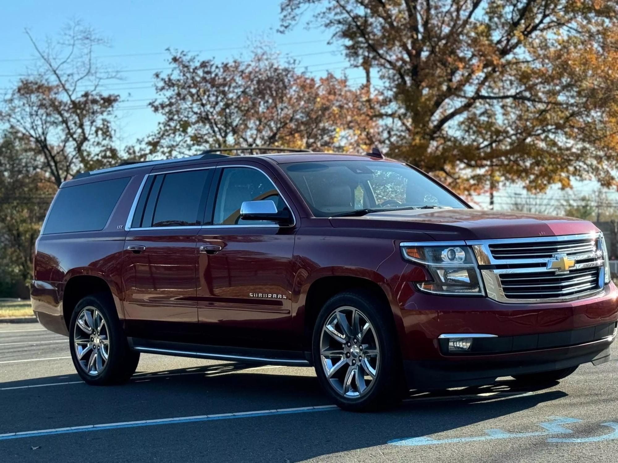 2016 Chevrolet Suburban LTZ photo 14