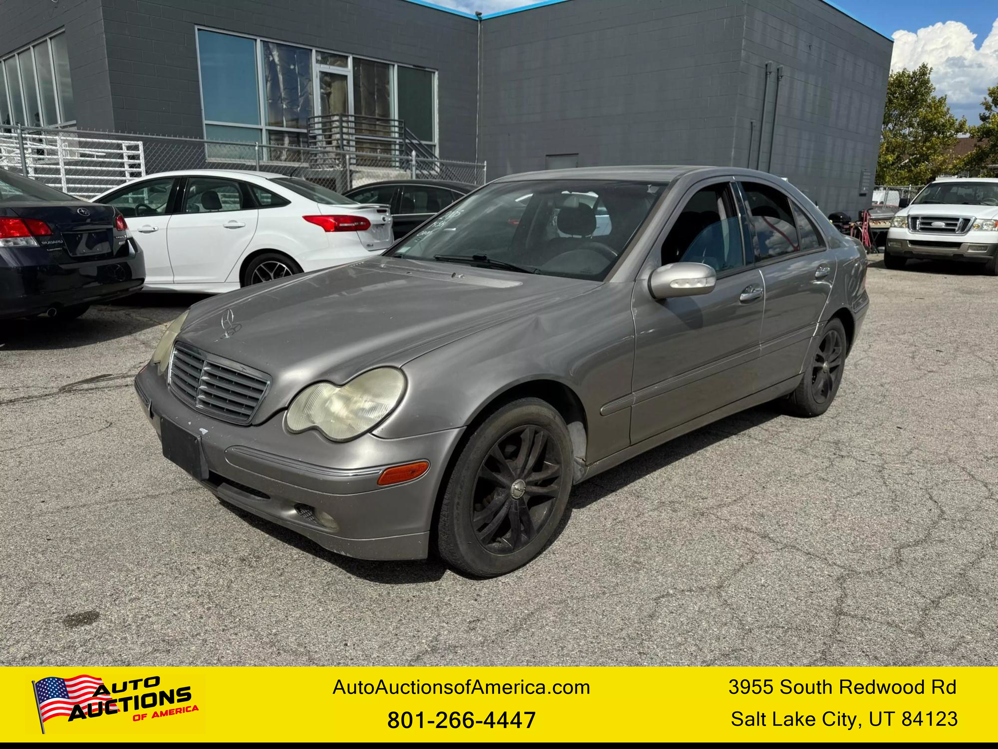 2003 Mercedes-Benz C-Class C240 photo 16