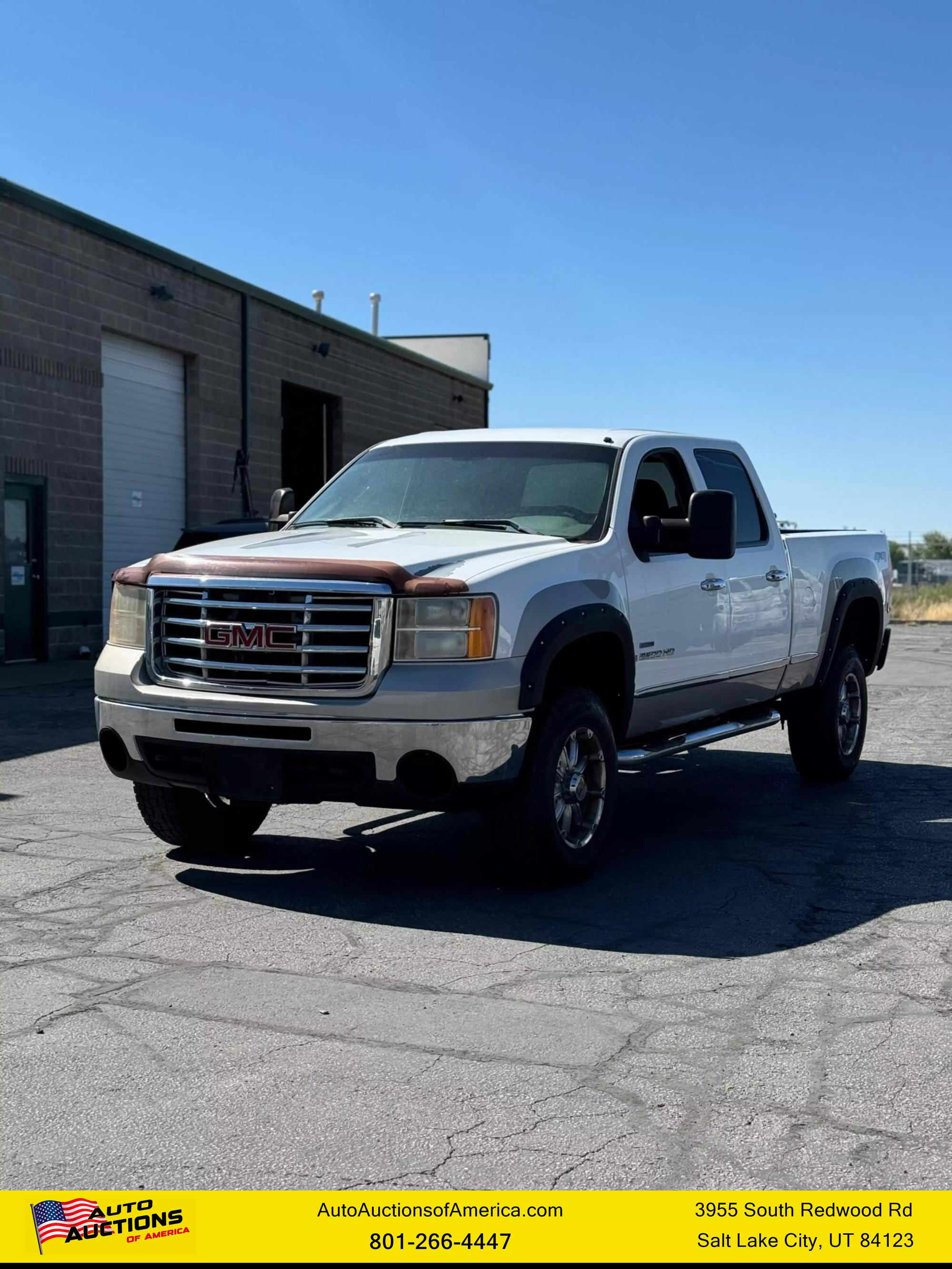 2007 GMC Sierra 2500HD Work Truck photo 18