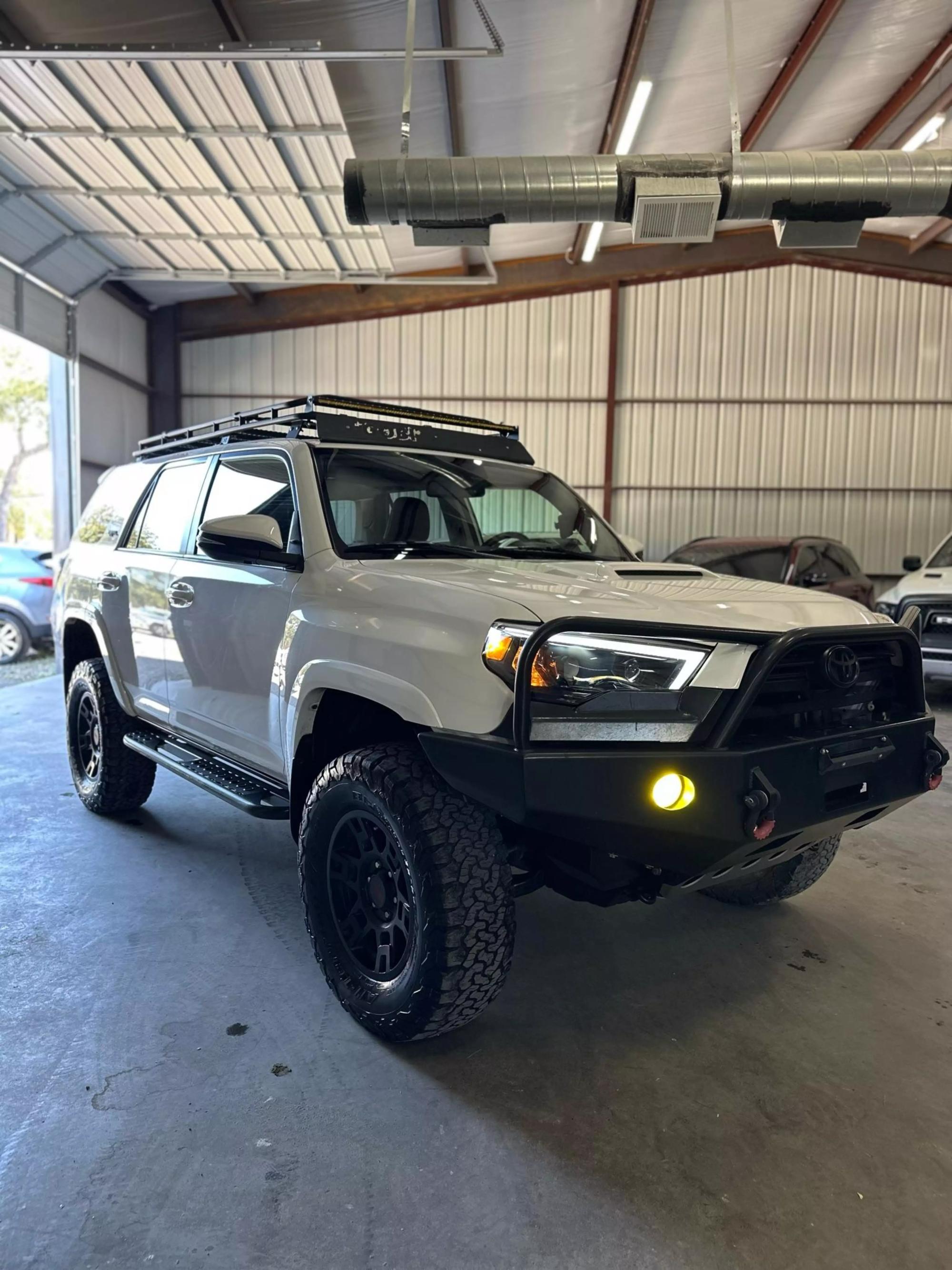 2015 Toyota 4Runner Trail Premium photo 23