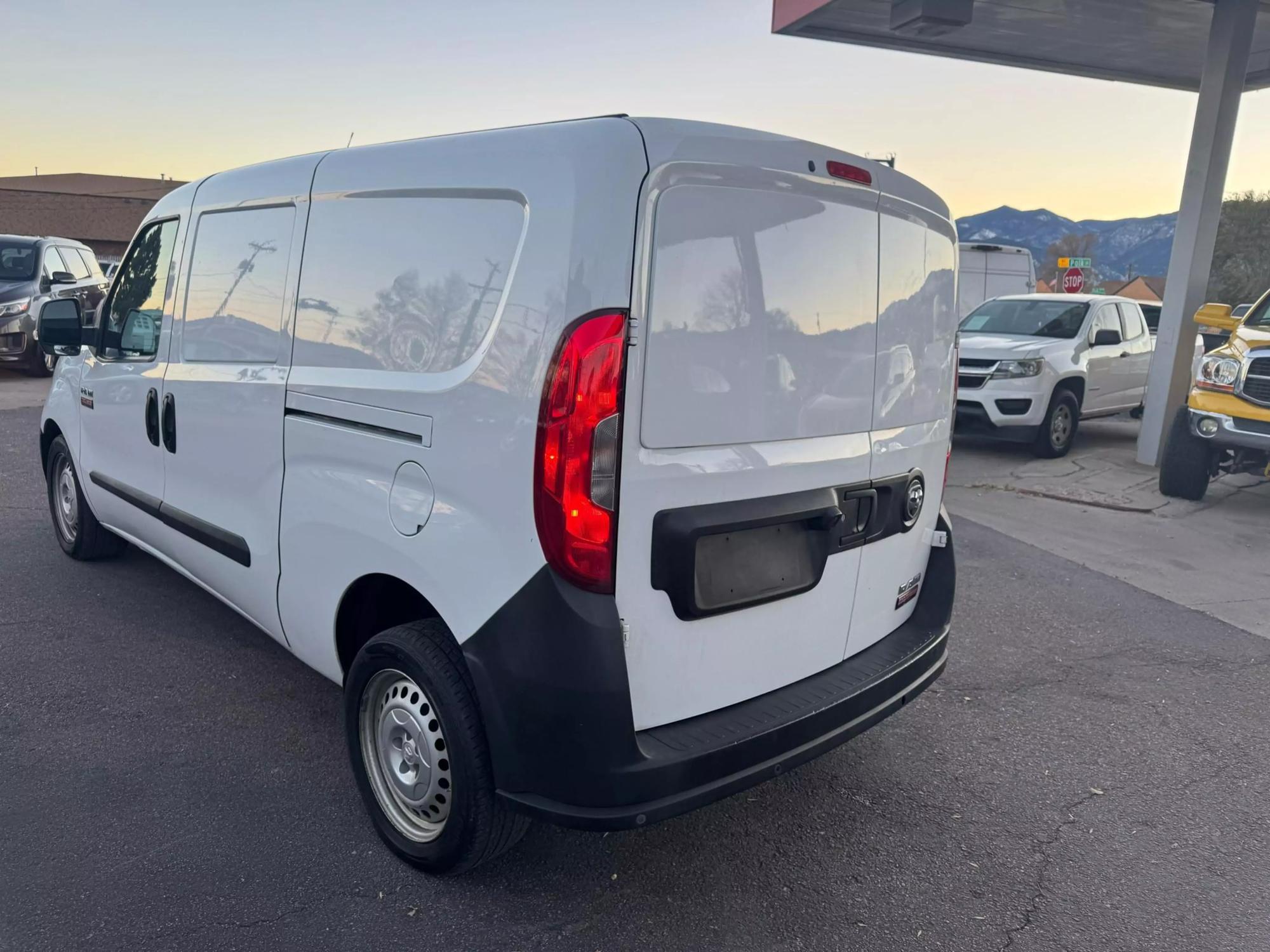 2017 RAM Promaster City Tradesman photo 26