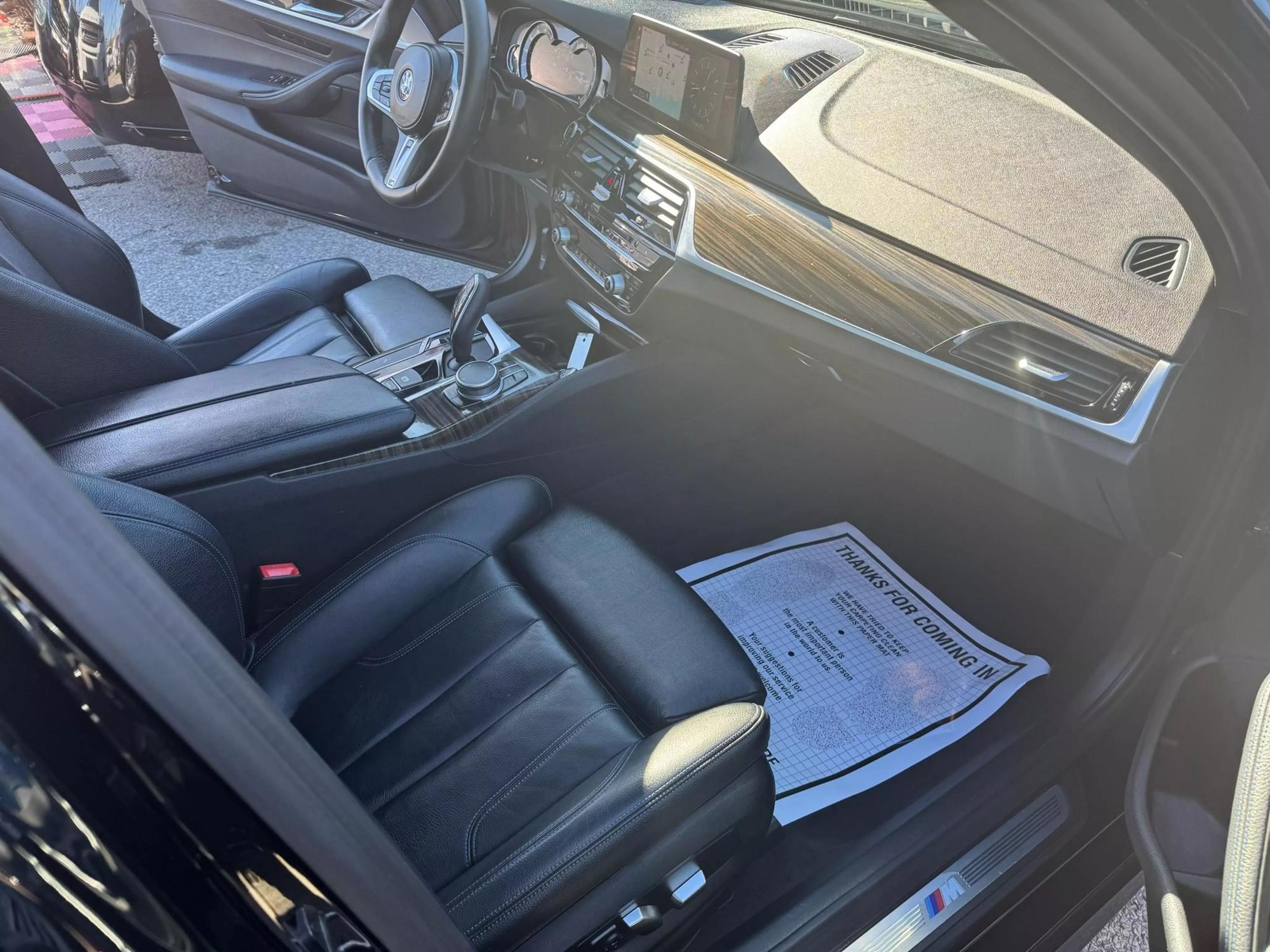 2019 BMW 5 Series 530i photo 91