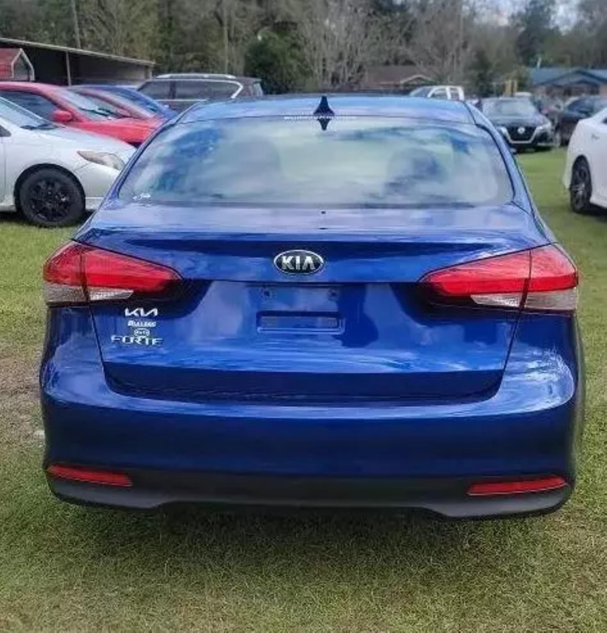 2017 Kia Forte LX photo 19