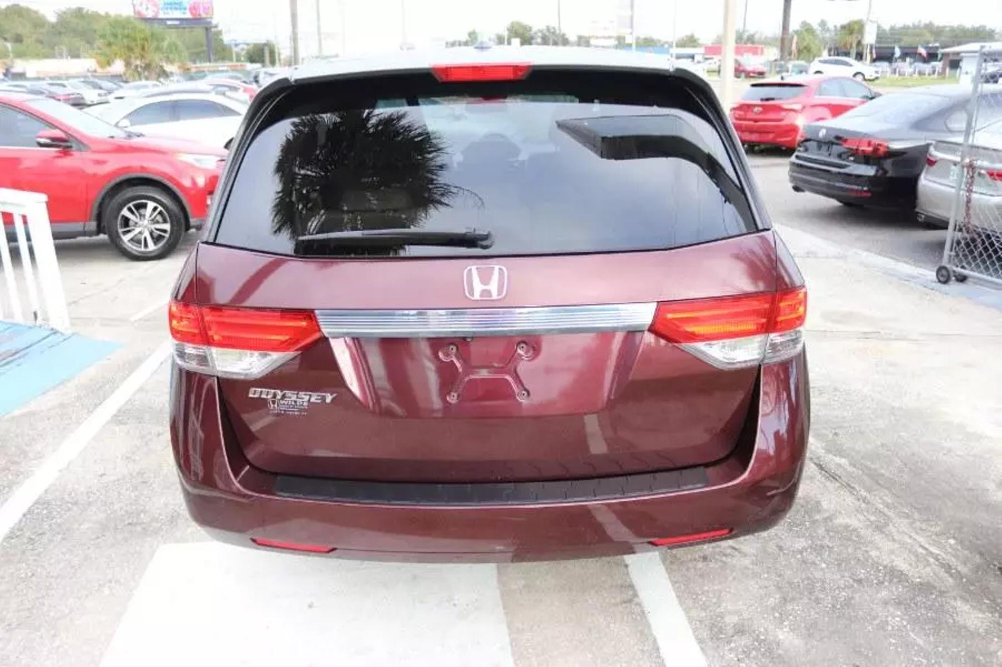 2014 Honda Odyssey EX-L photo 23