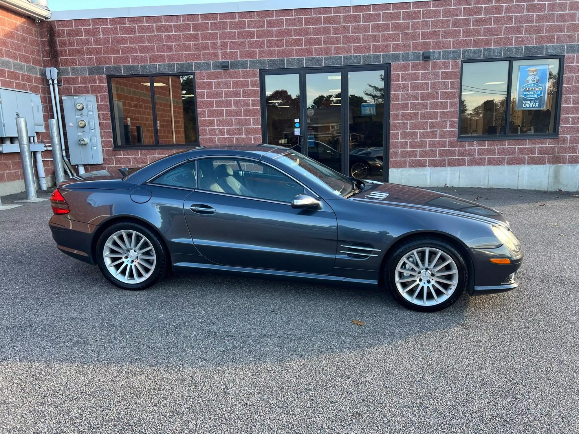 2008 Mercedes-Benz SL-Class SL550 photo 24