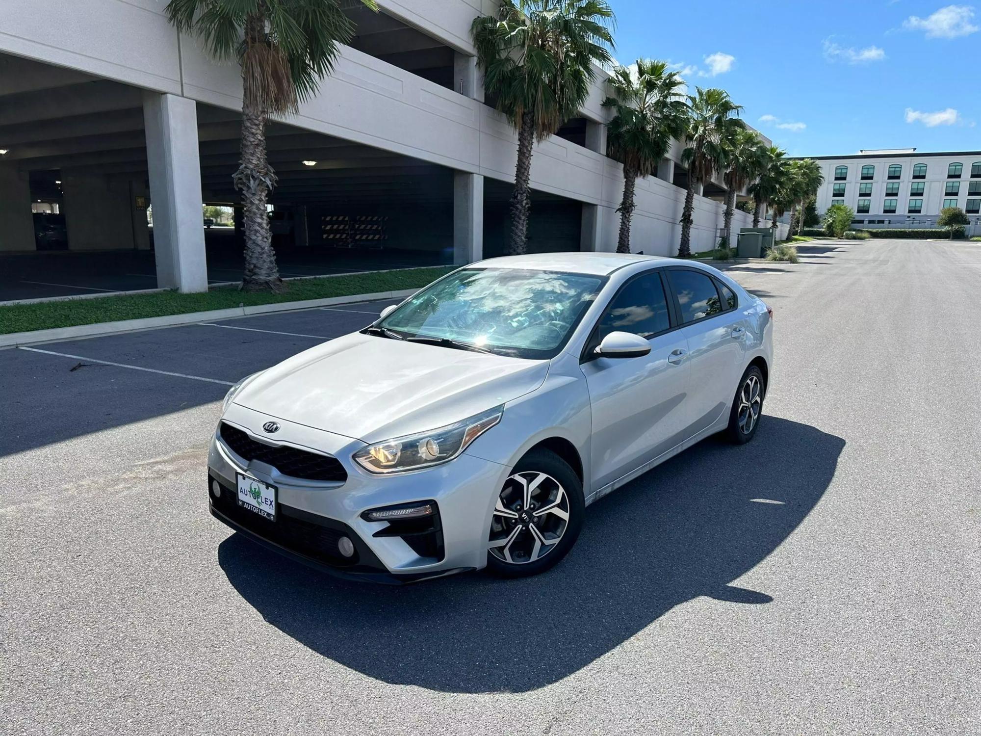 2021 Kia Forte LXS photo 12