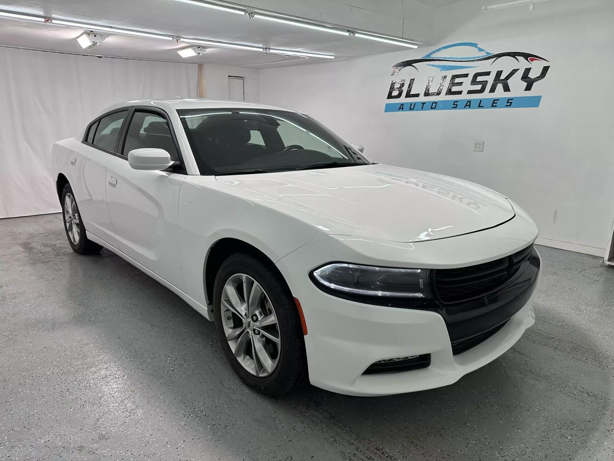 2022 Dodge Charger SXT photo 16