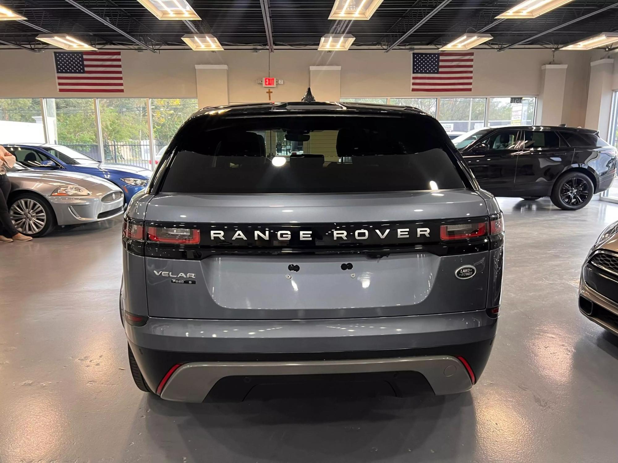 2020 Land Rover Range Rover Velar S photo 6