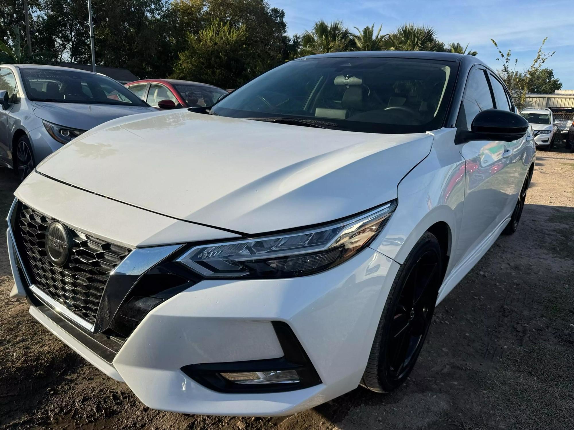 2022 Nissan Sentra SR photo 28